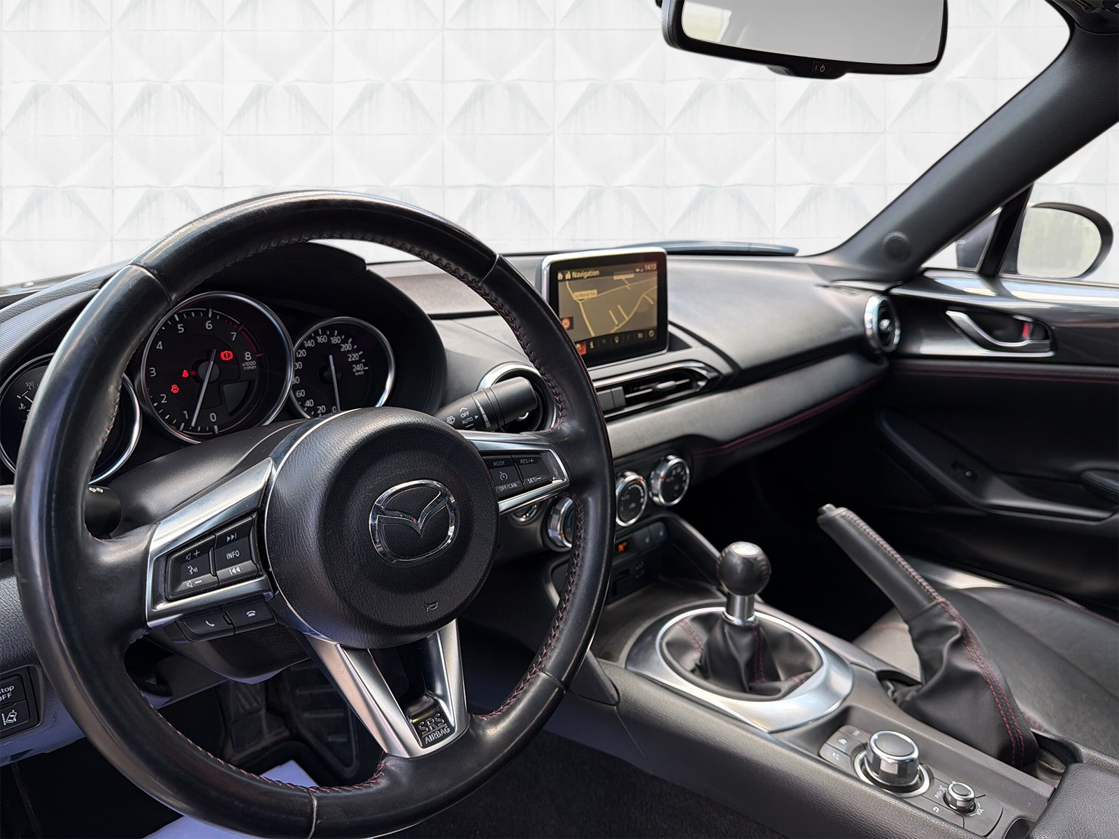 MAZDA MX-5 SKYACTIV-G 160 Revolution-image-9