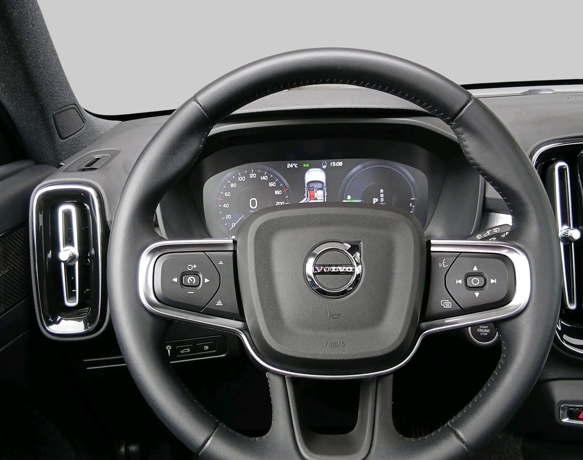 VOLVO XC40 1.5 T4 PiH R-Design Expre-image-11