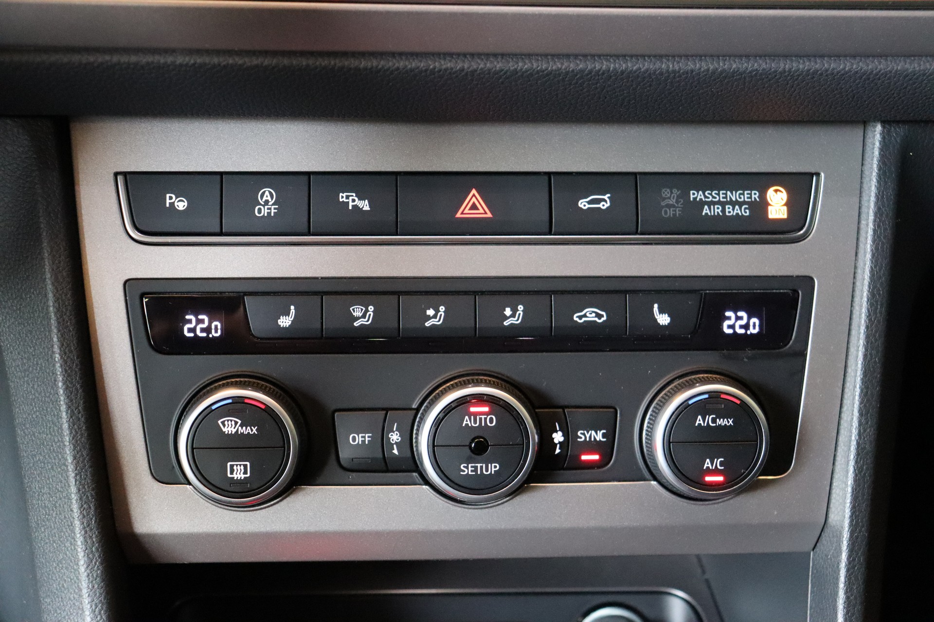 SEAT Ateca 2.0 TSI Xperience 4Drive DSG-image-18