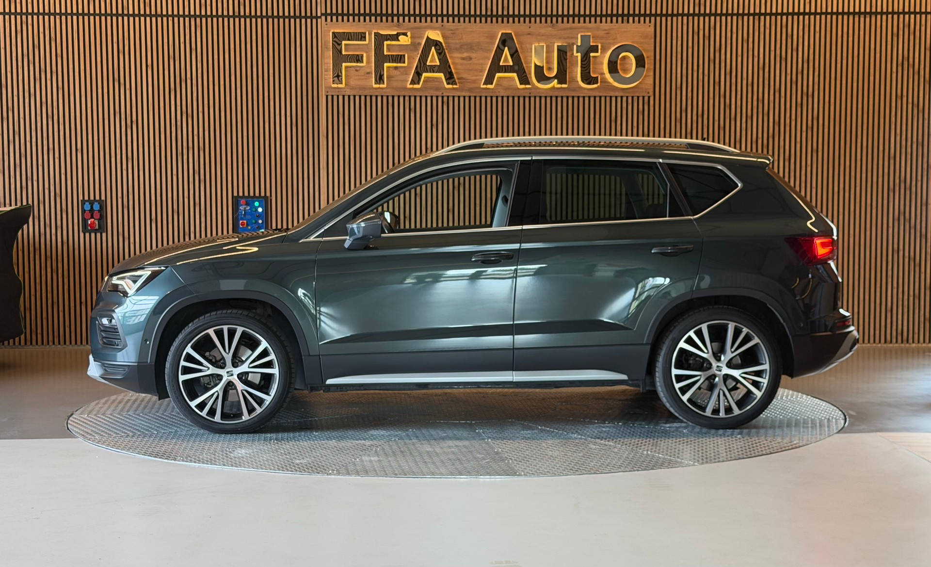 SEAT Ateca 2.0 TSI Xperience 4Drive DSG-image-12