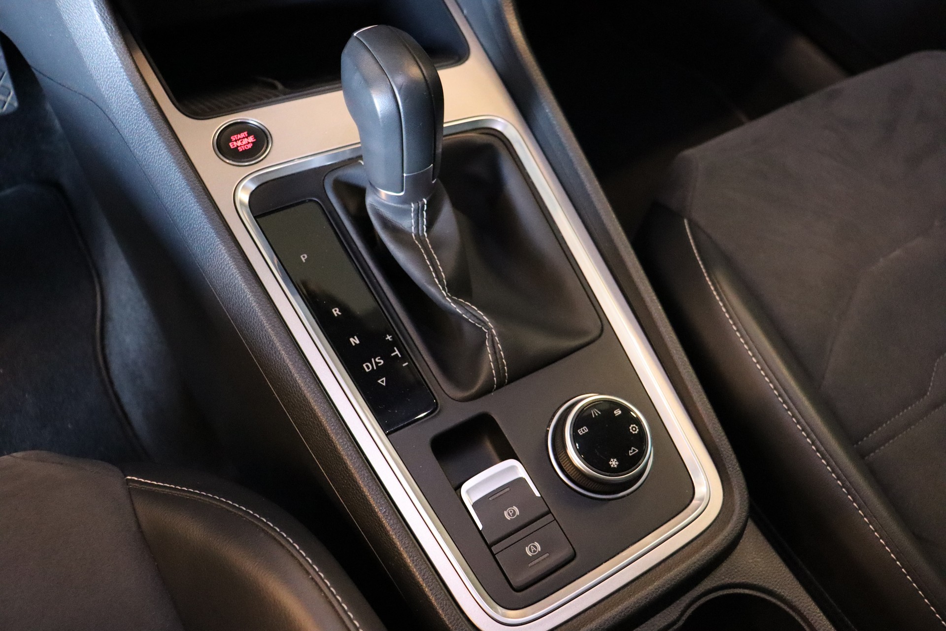 SEAT Ateca 2.0 TSI Xperience 4Drive DSG-image-16