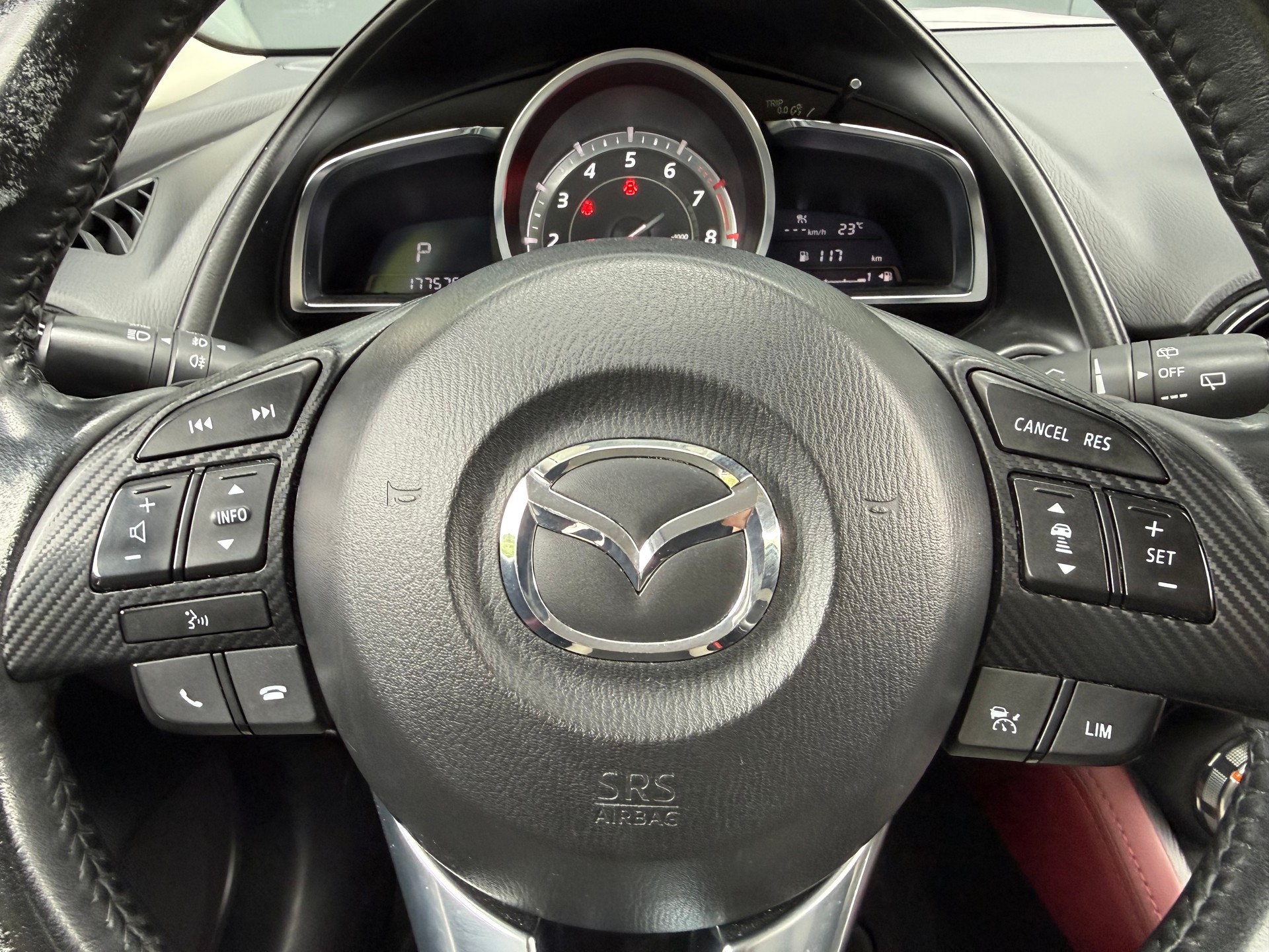 MAZDA CX-3 2.0 Revolution AWD Skyactiv Drive-image-17