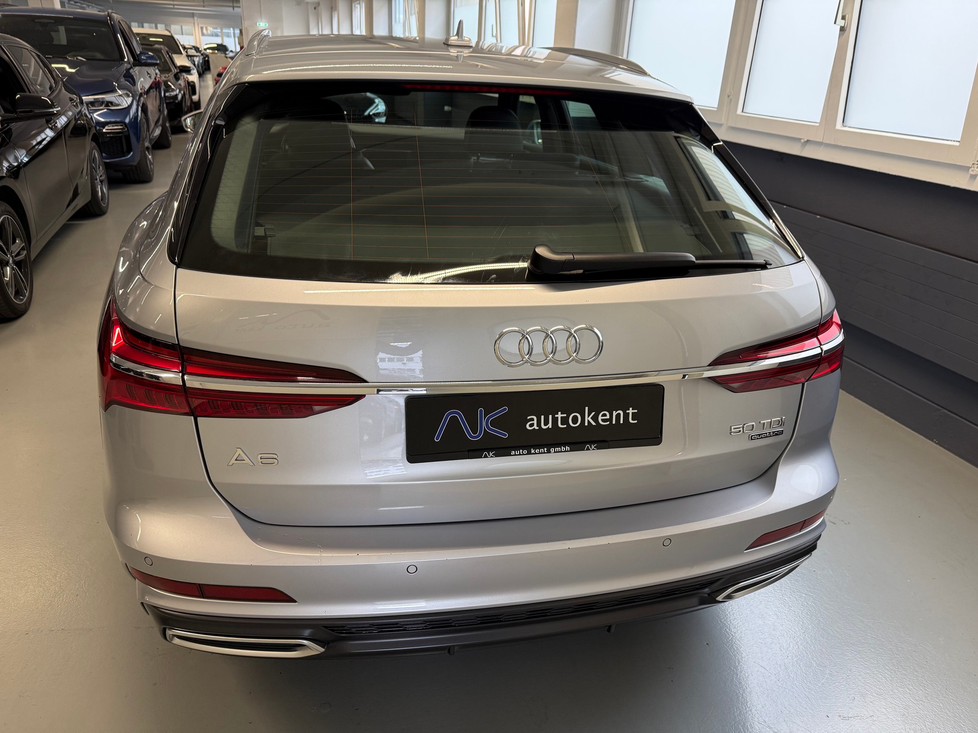 AUDI A6 Avant 50 TDI S Line Sport quattro tiptronic-image-4