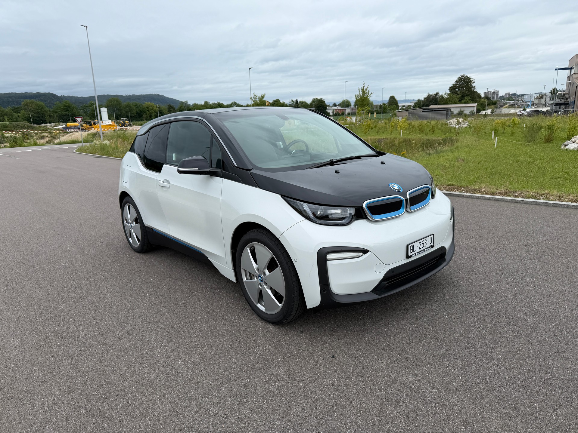 BMW i3 (120Ah) Fleet Edition-showroom-element-2