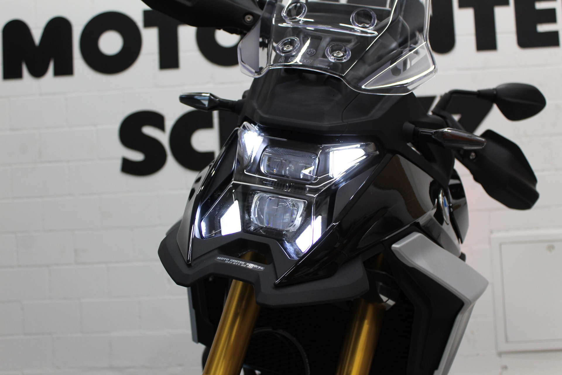 BMW F 450 GS-image-4