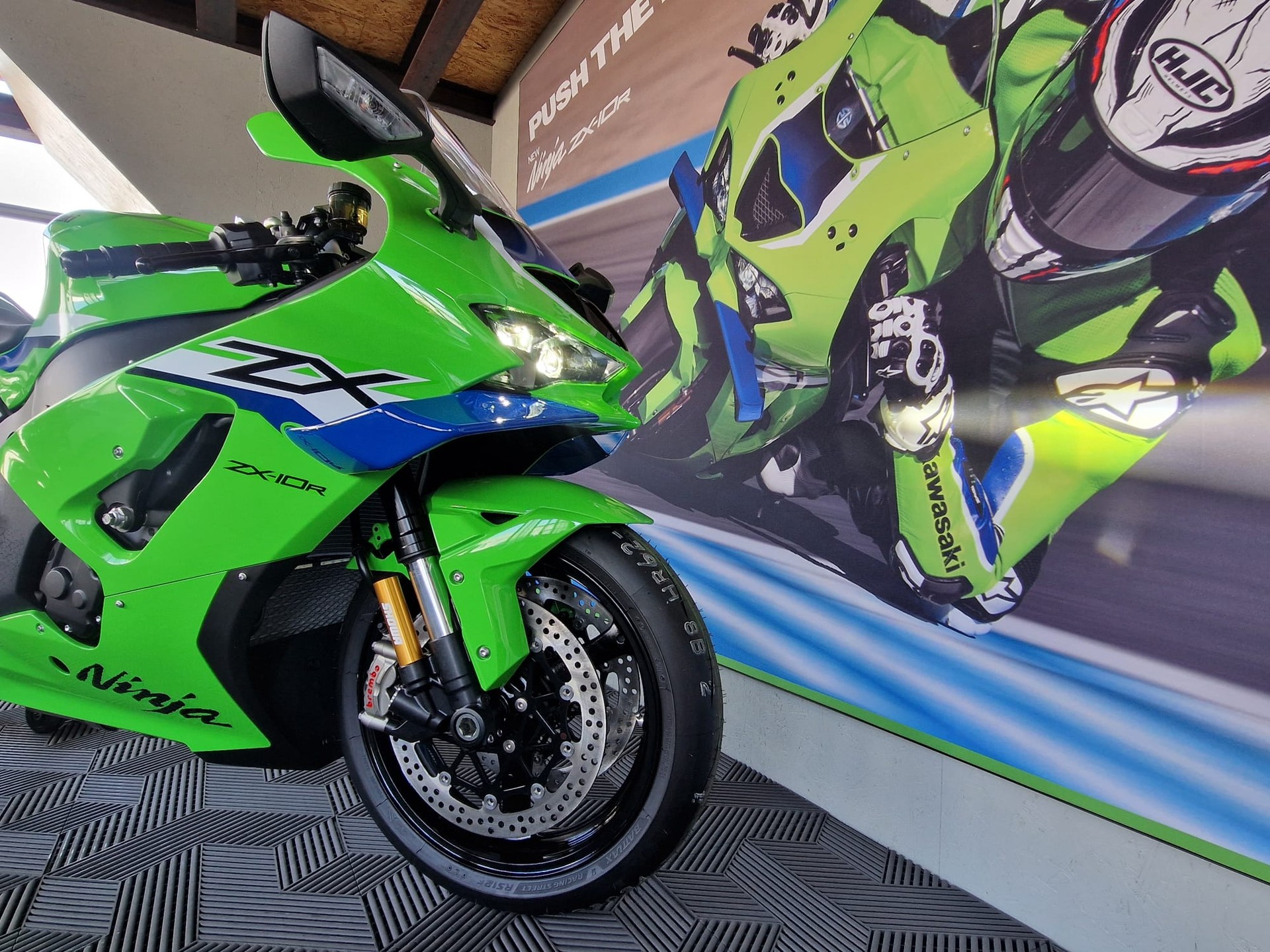 KAWASAKI Ninja ZX-10R-image-0