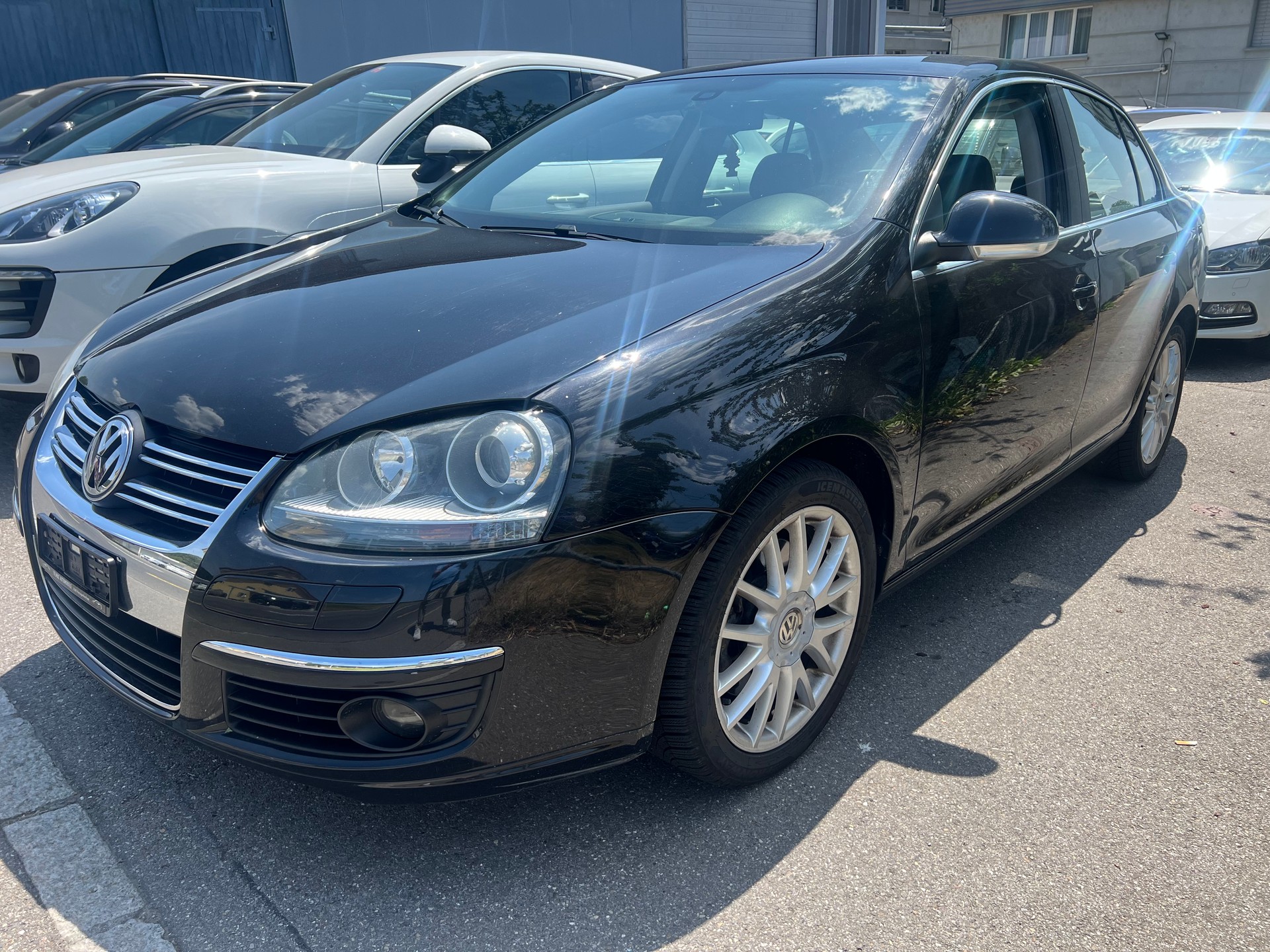 VW Jetta 2.0 FSI Turbo Sportline *200 PS*