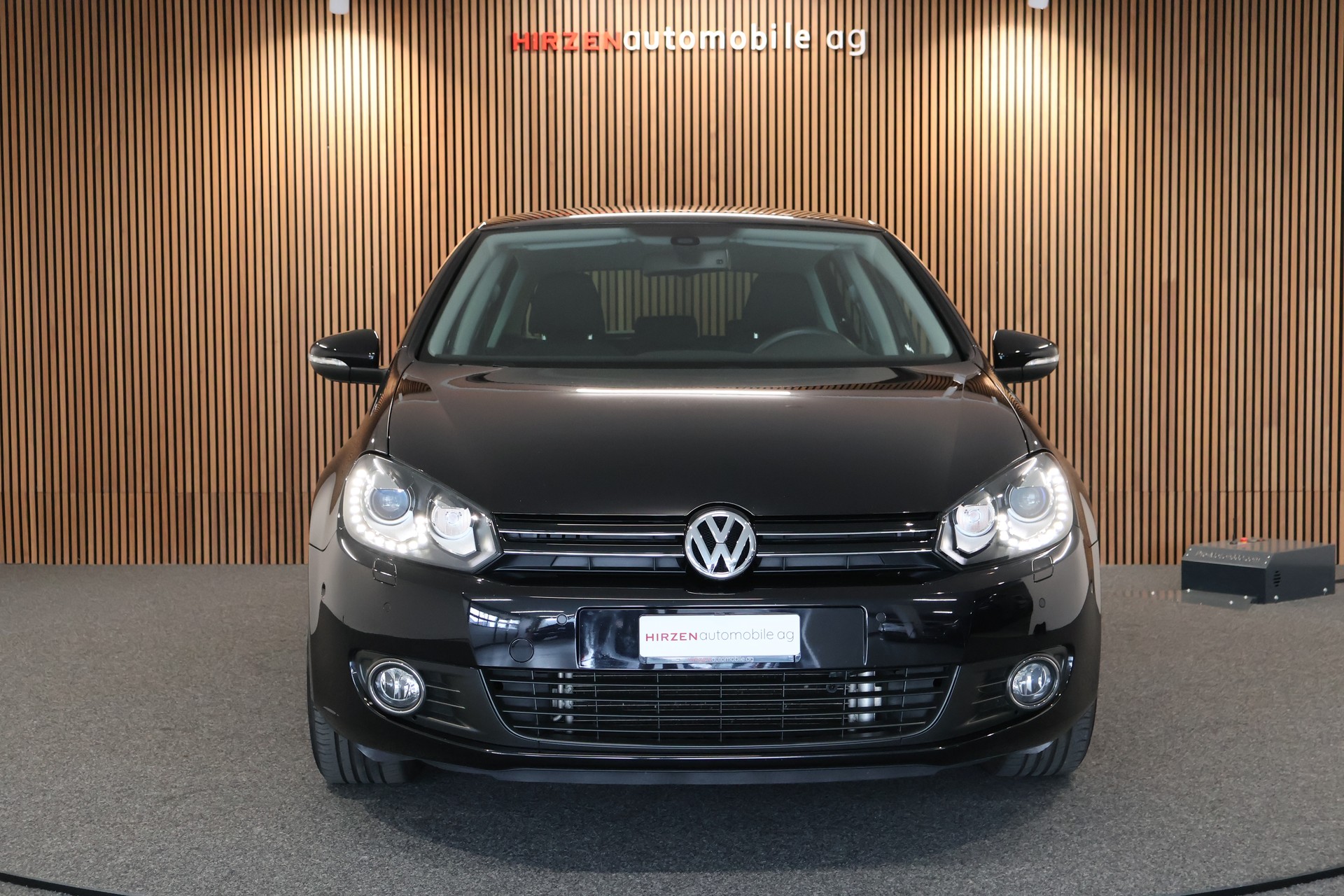 VW Golf 1.2 TSI BlueMotion Technology Team DSG-image-31