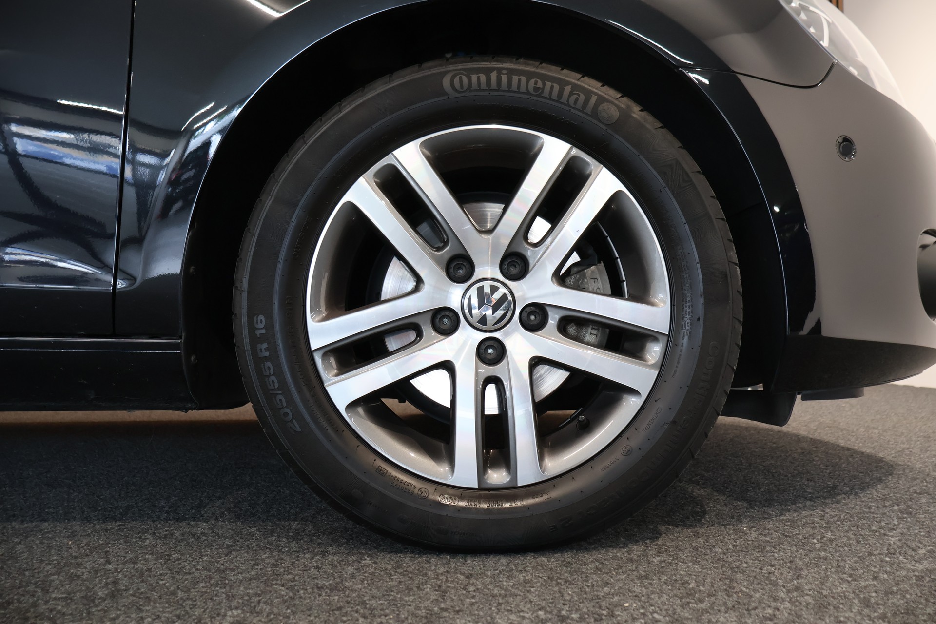 VW Golf 1.2 TSI BlueMotion Technology Team DSG-image-29