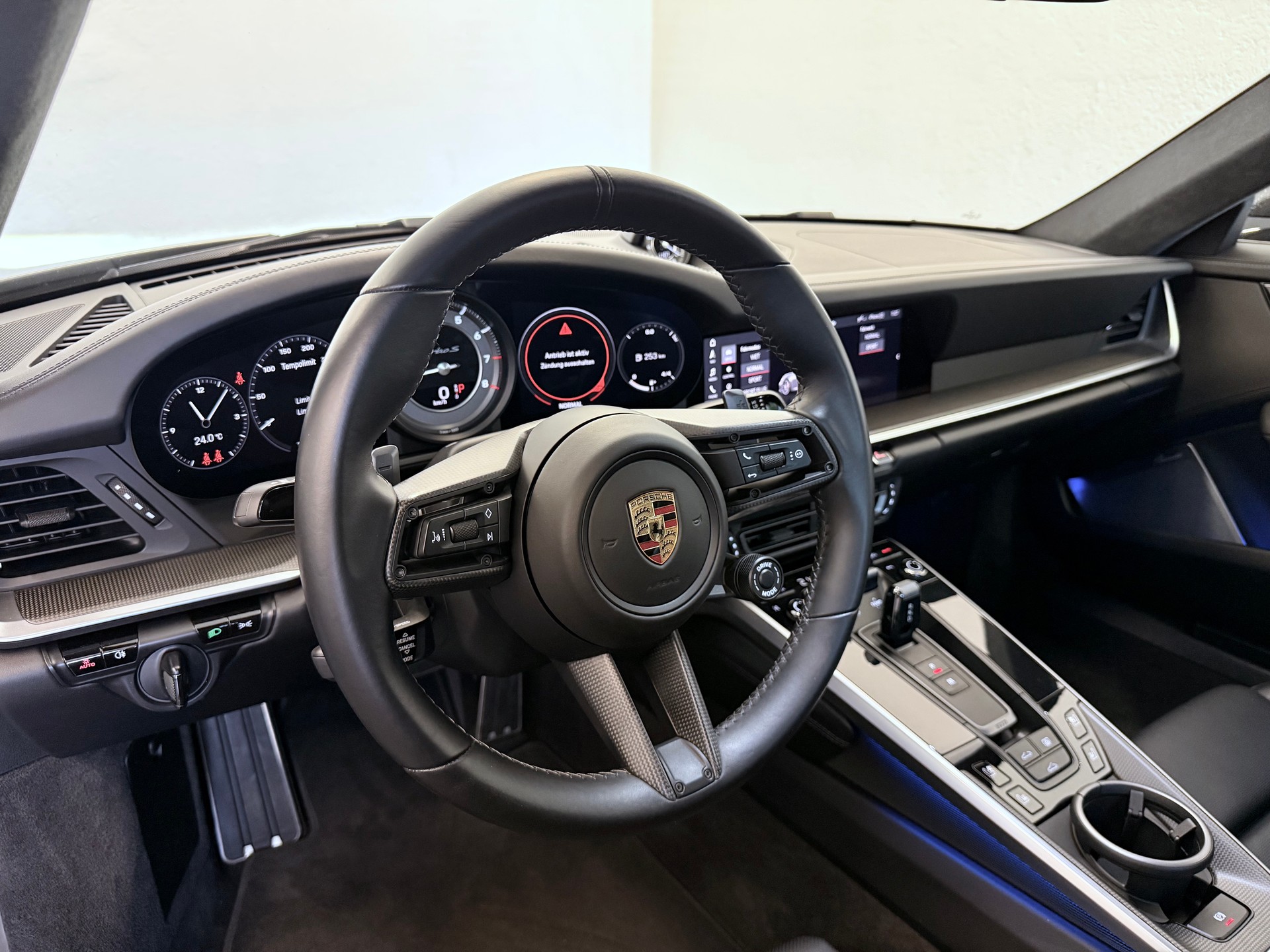 PORSCHE 911 Turbo S PDK *Porsche Approved Garantie bis 03.2029*-image-15