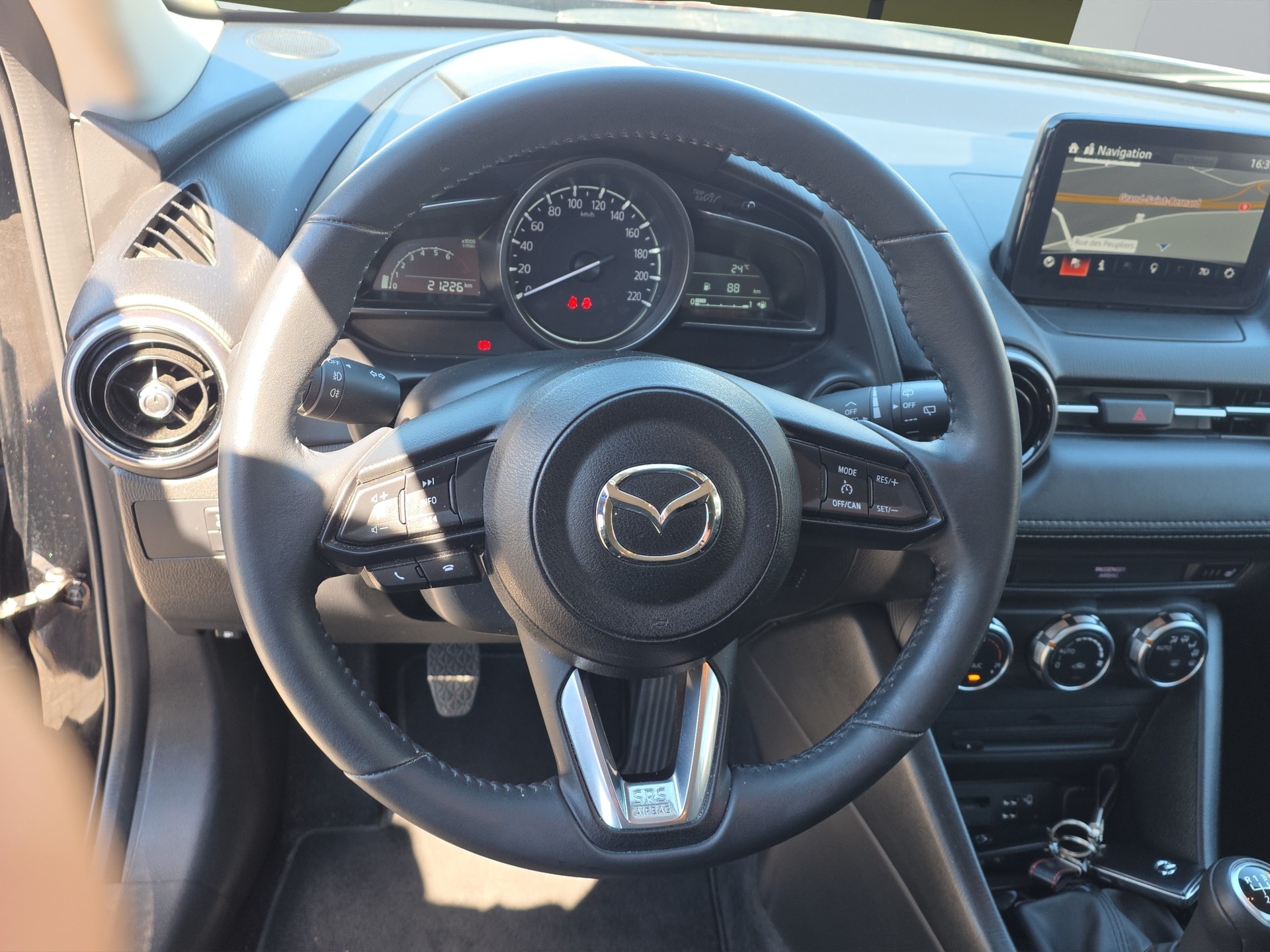 MAZDA CX-3 2.0 Ambition Plus-image-9