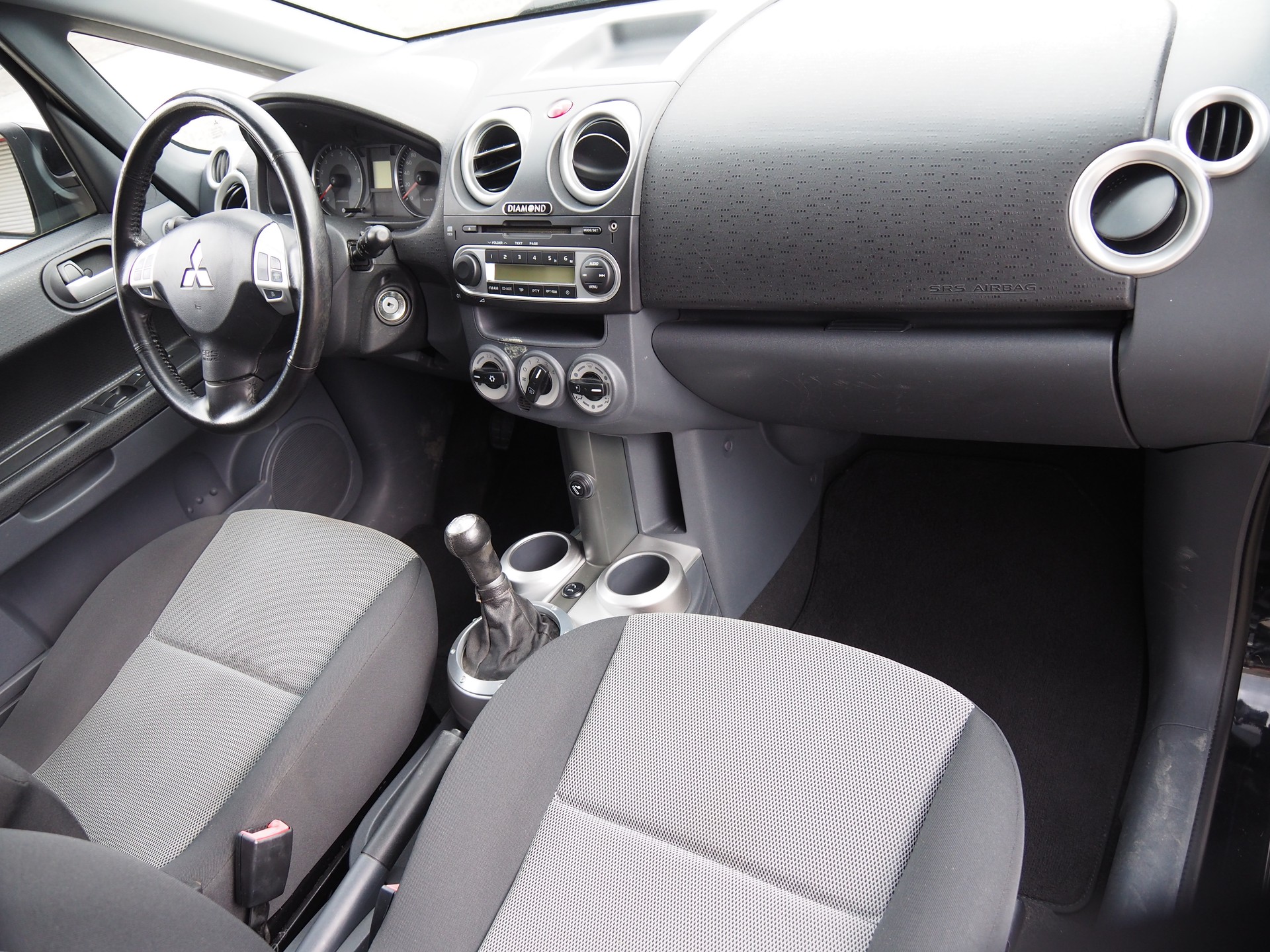 MITSUBISHI Colt 1.3 16V Diamond ClearTec-image-12