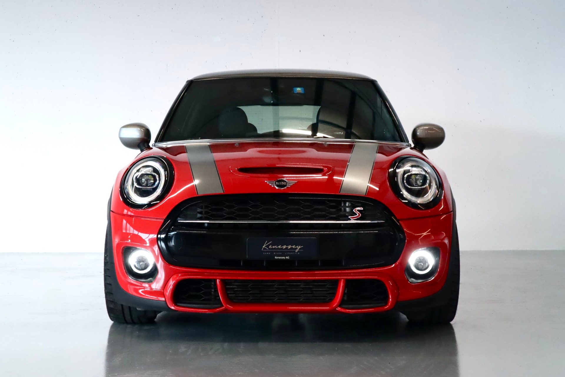 MINI COOPER S | HANDSCHALTUNG | OZ FELGEN | SPORTAUSPUFF | SPORTFAHRWERK | JÄHRLICHER SERVICE-image-5