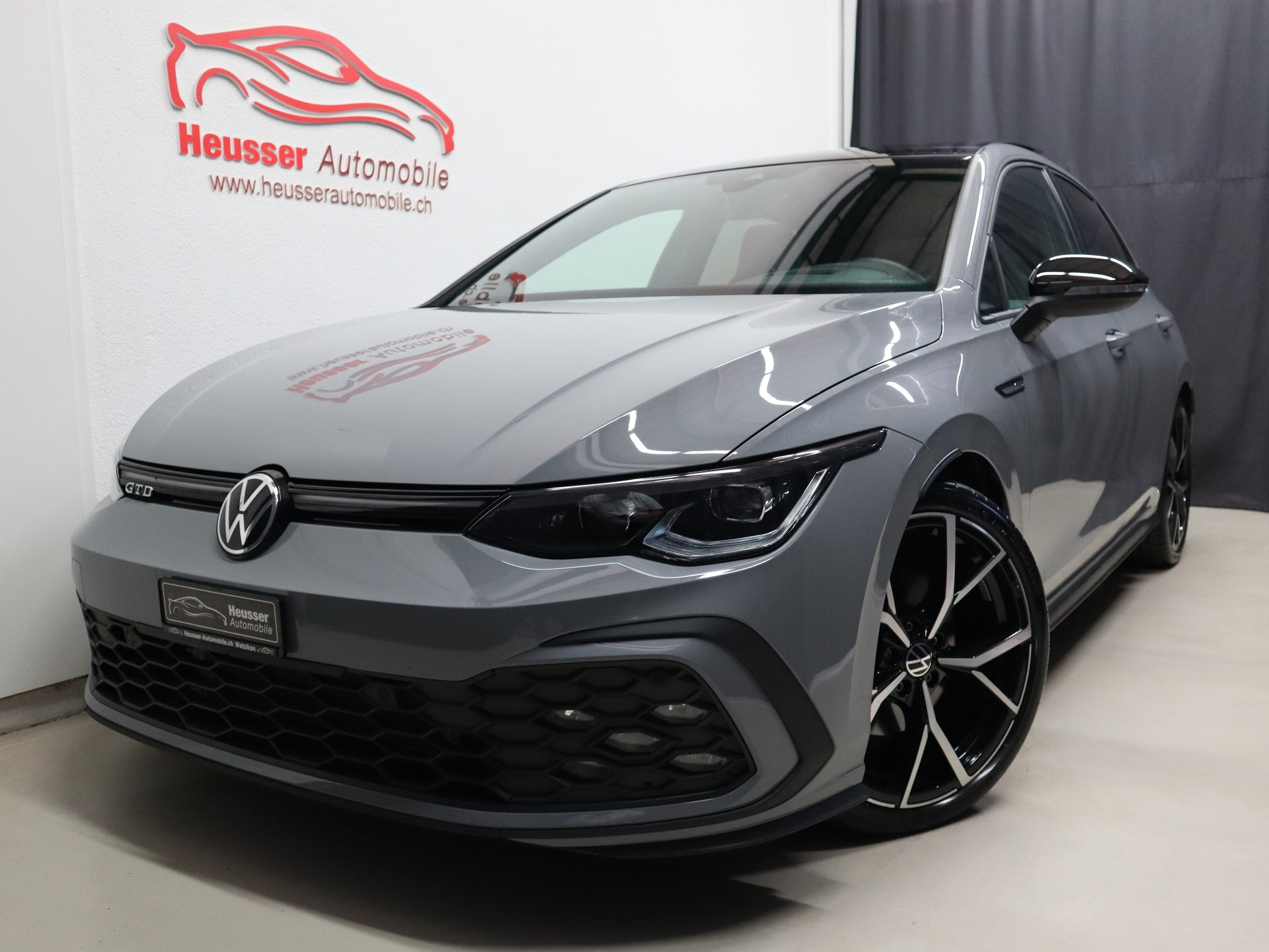 VW Golf 2.0 TDI GTD DSG - Panorama - Leder - Harman/Kardon - Head-Up - AHK - Kamera - 200 PS