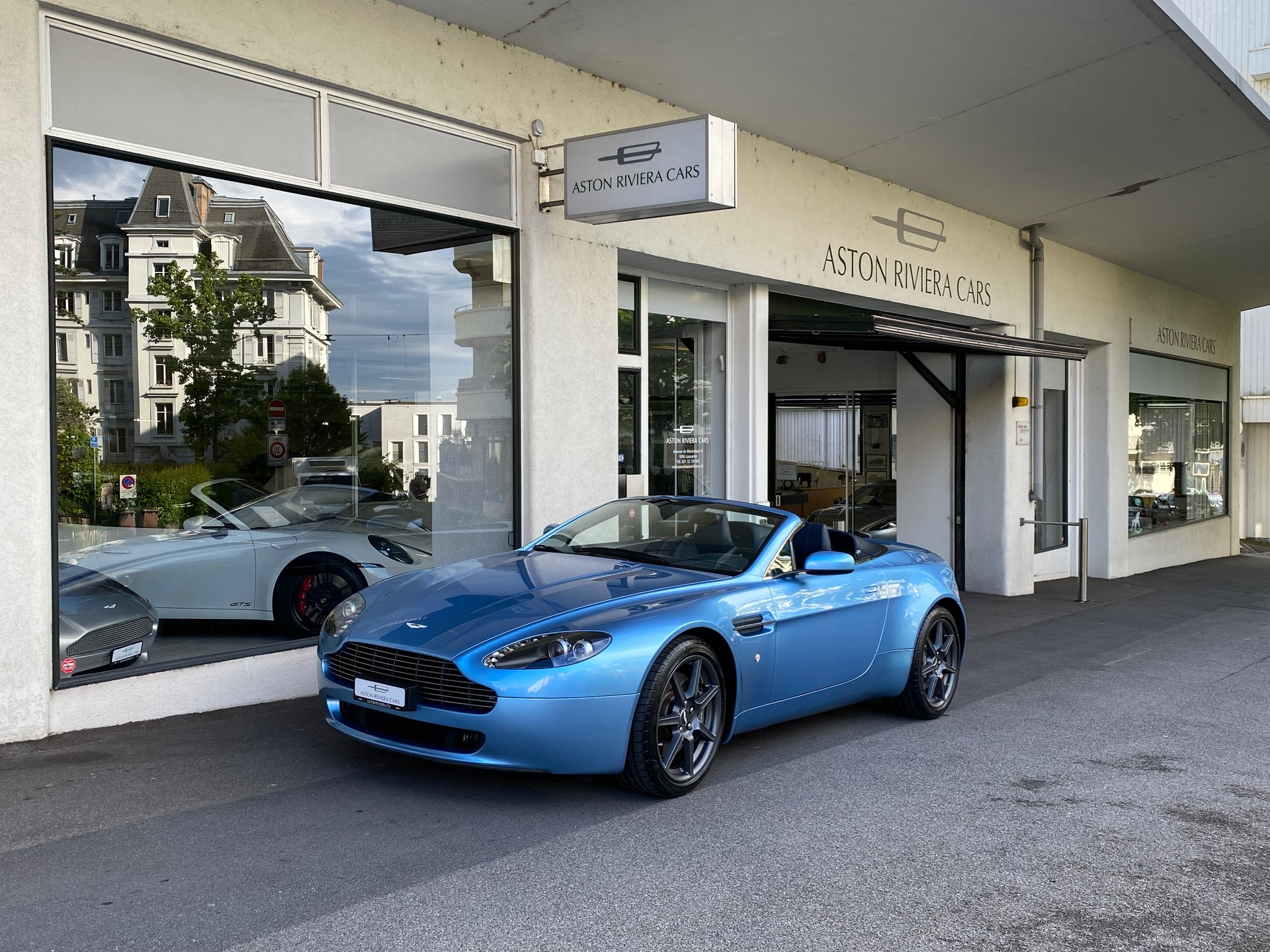 ASTON MARTIN V8 Vantage 4.3