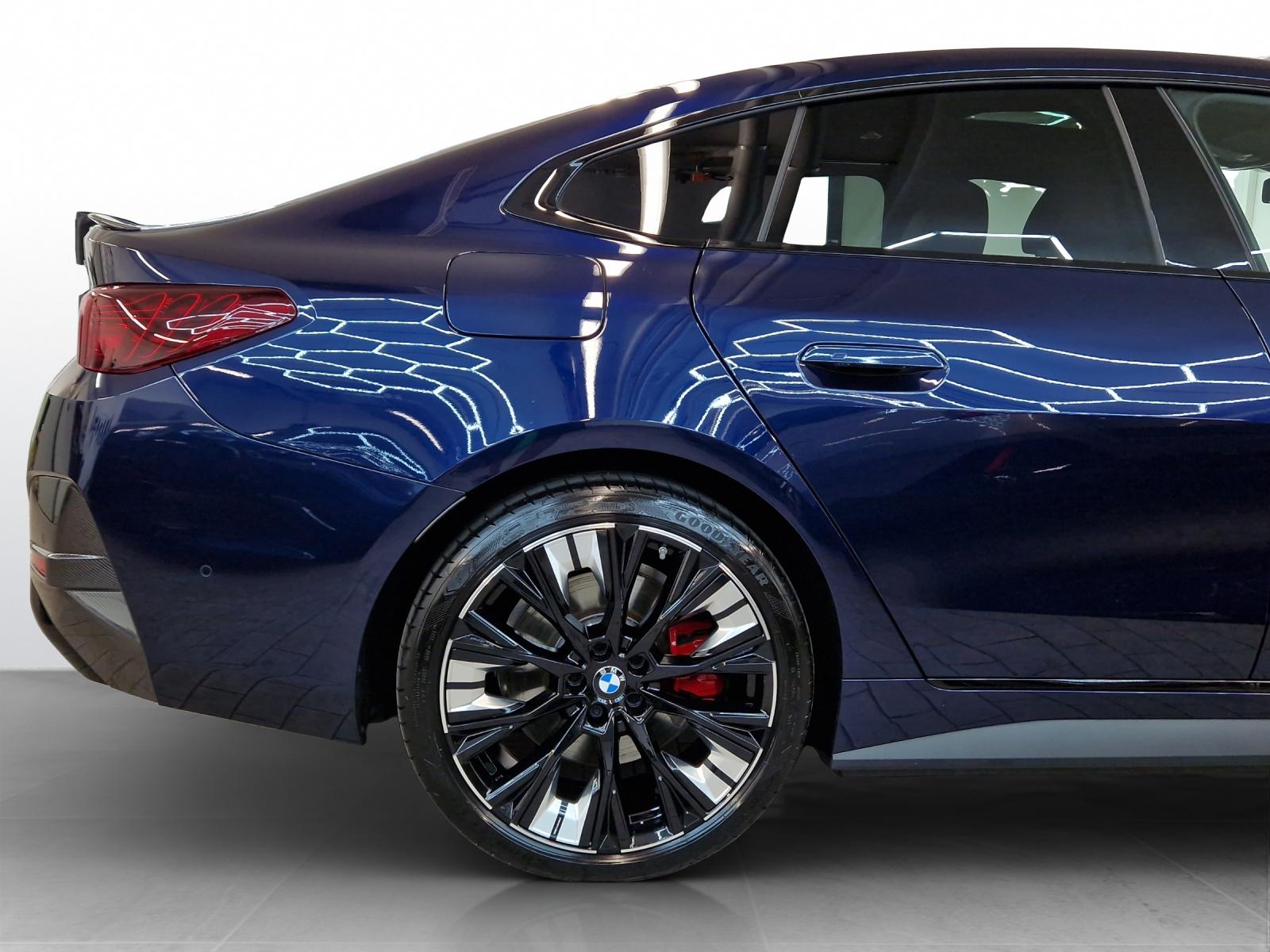BMW i4 M50 M Sport Pro-image-8