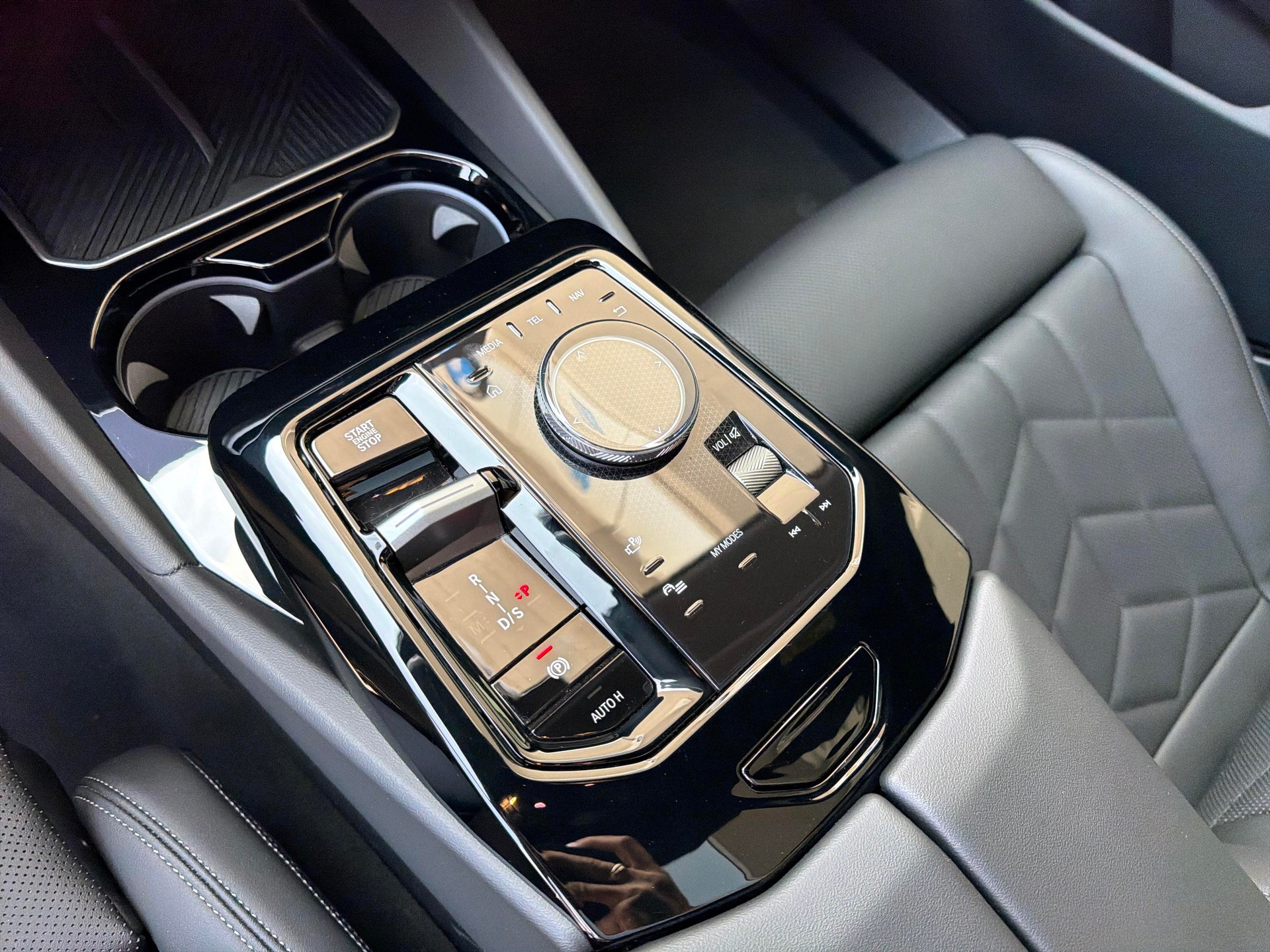 BMW 520d xDr 48V Tour M Sport-image-7