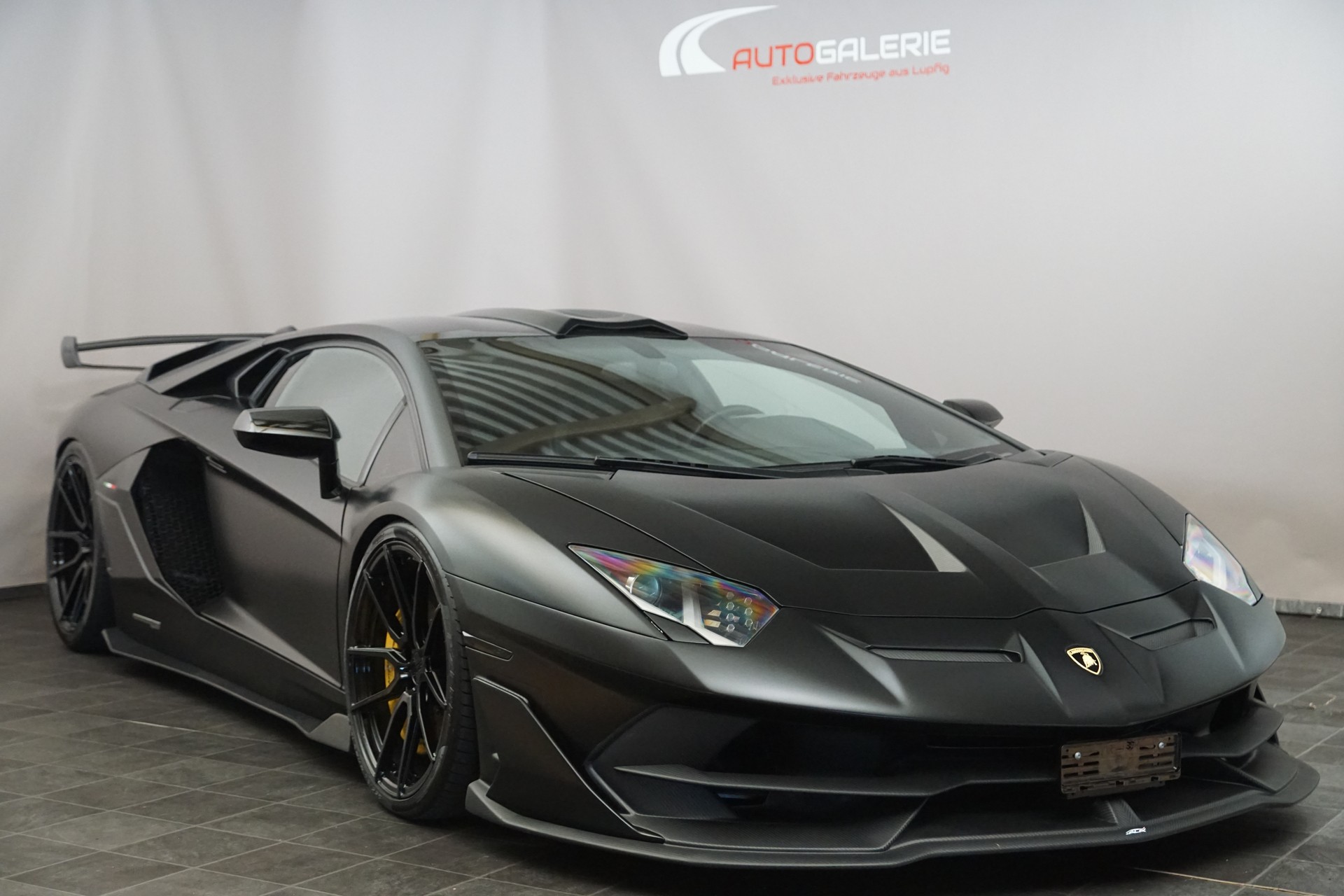 LAMBORGHINI Aventador LP700-4 Coupé E-Gear