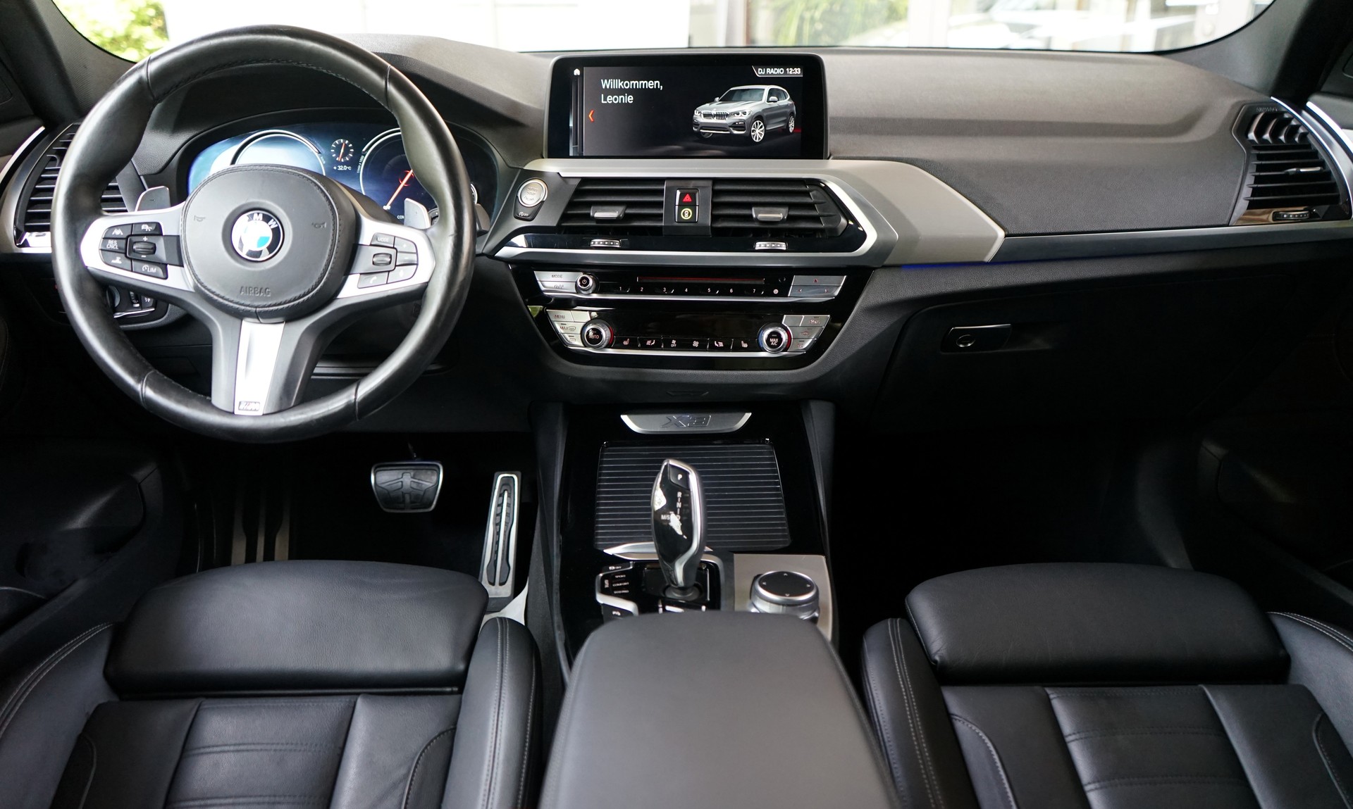 BMW X3 xDrive 20d M Sport Steptronic-showroom-element-3