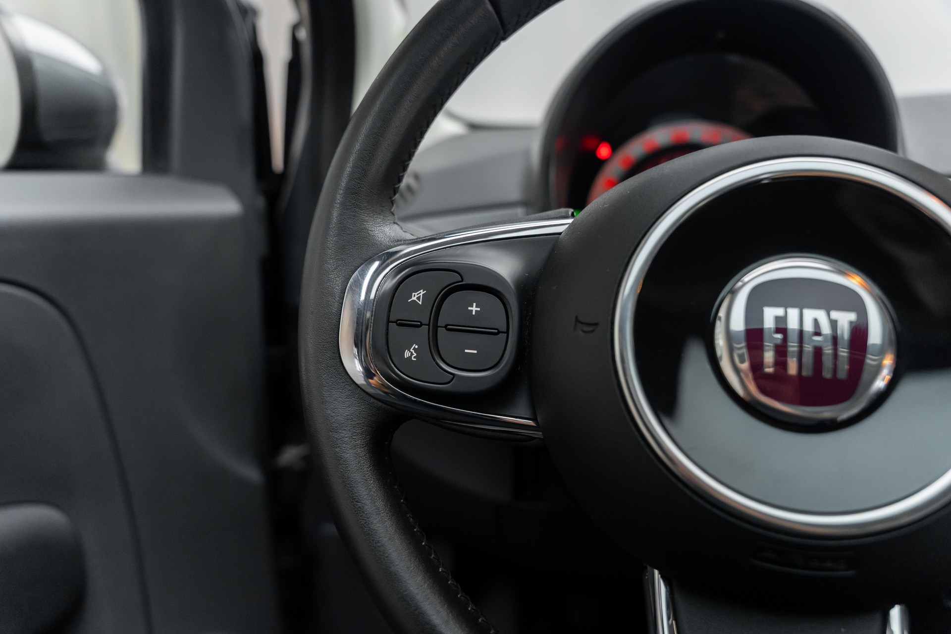 FIAT 500 0.9 Twinair Lounge-image-18