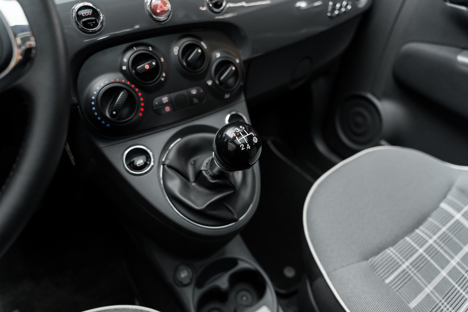 FIAT 500 0.9 Twinair Lounge-image-12