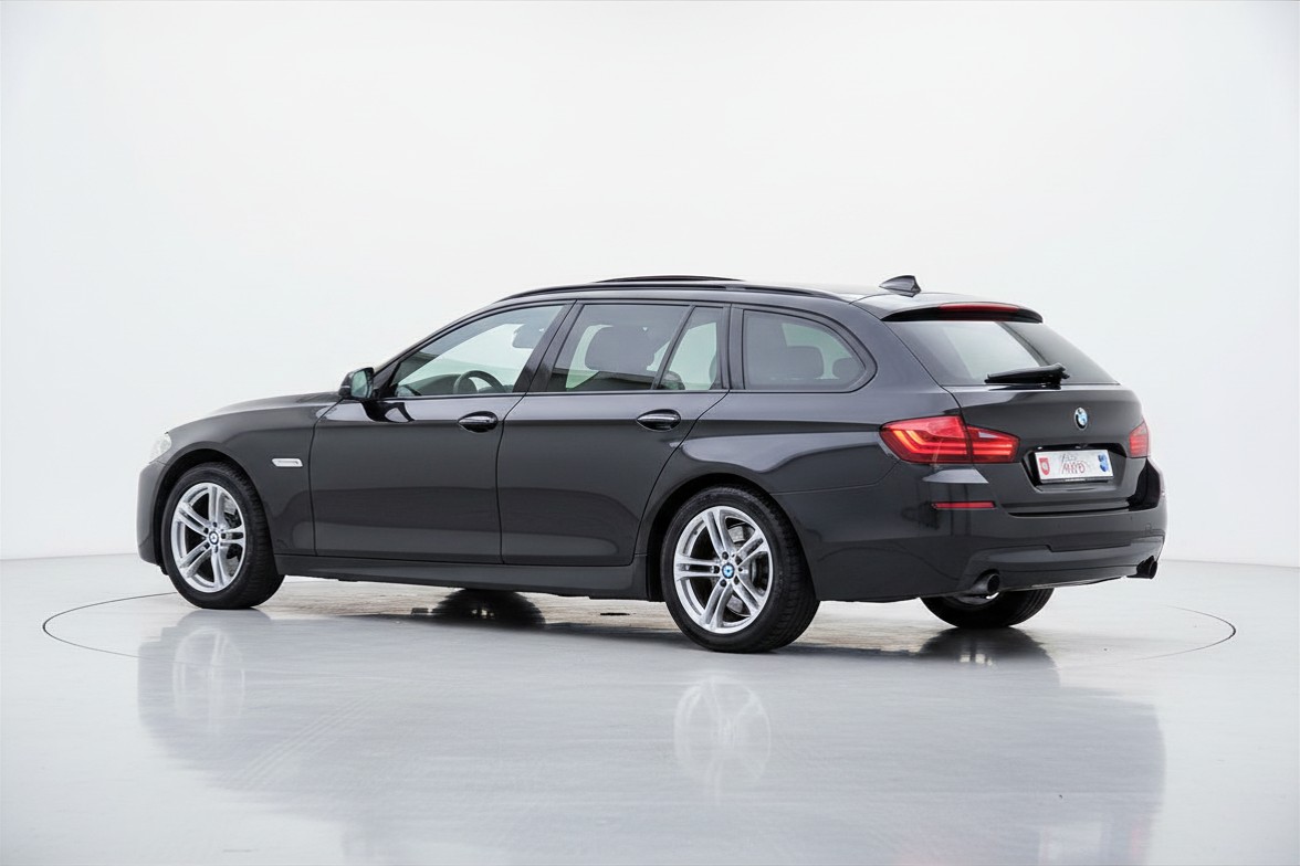 BMW 535d Touring xDrive M-Paket Platinum Sport Edition-showroom-element-2