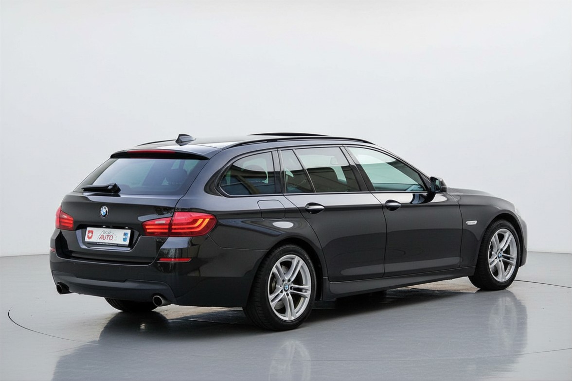 BMW 535d Touring xDrive M-Paket Platinum Sport Edition-image-4