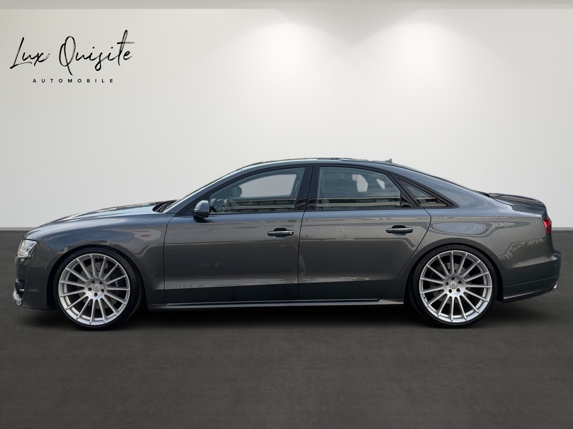 AUDI S8 4.0 TFSI V8 quattro tiptronic-image-7