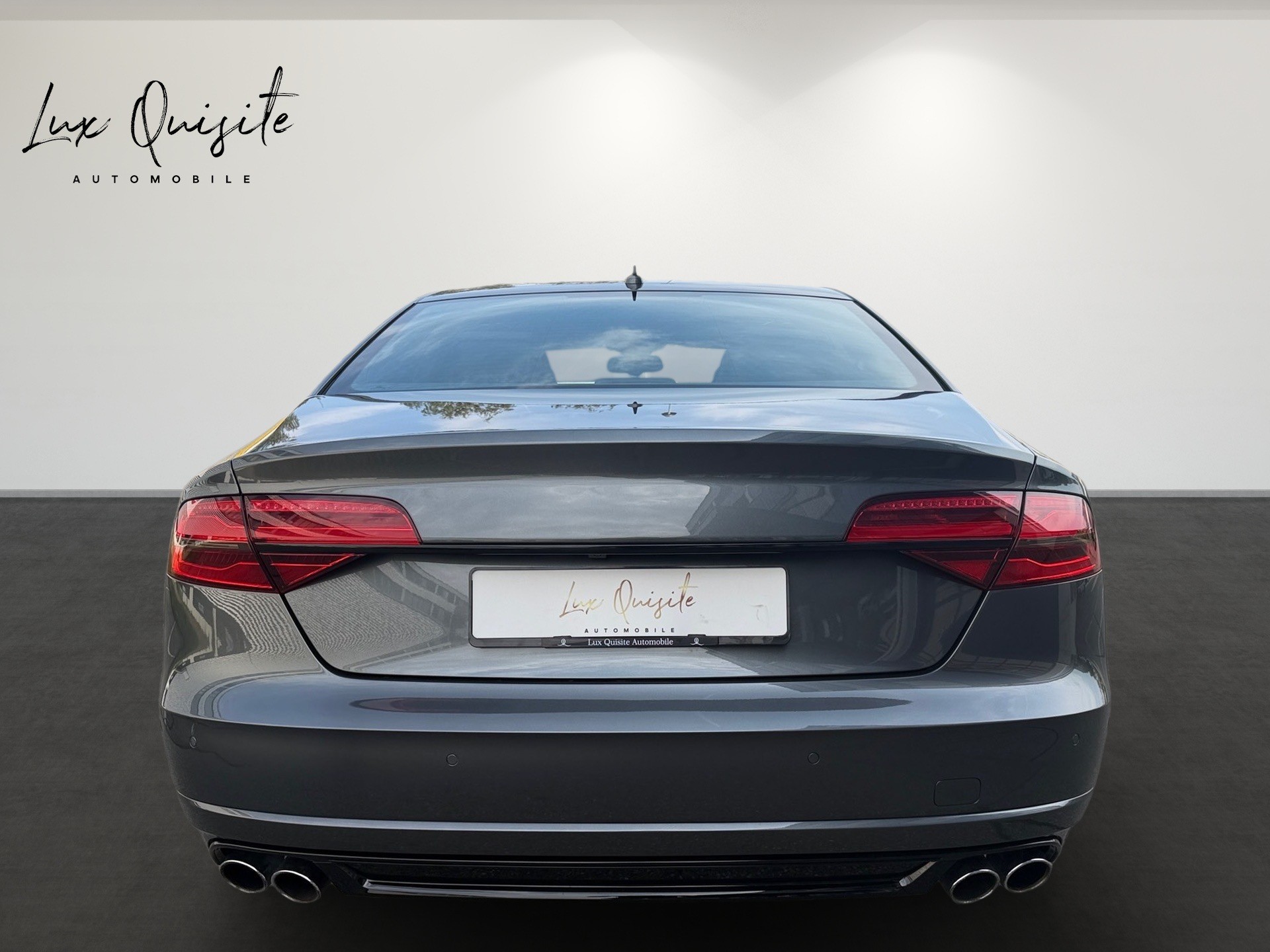 AUDI S8 4.0 TFSI V8 quattro tiptronic-image-5