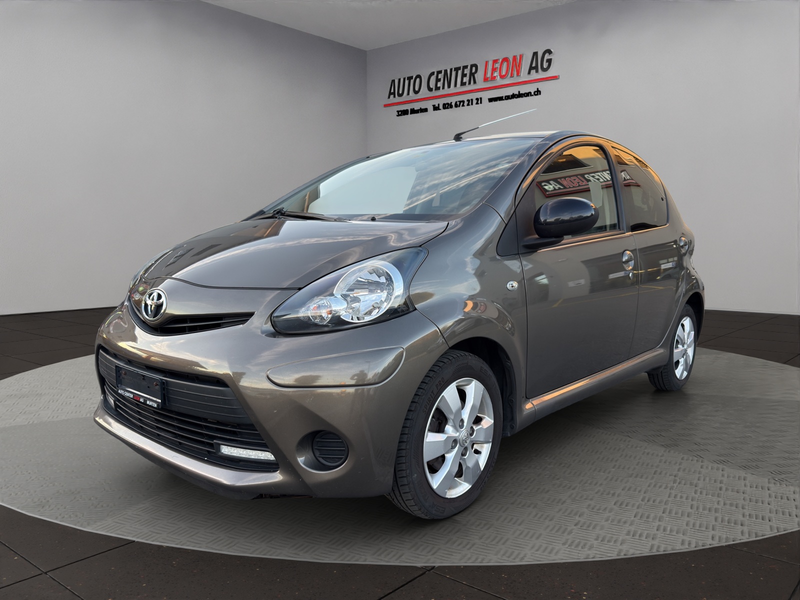 TOYOTA Aygo 1.0 VVT-i Luna-showroom-element-1