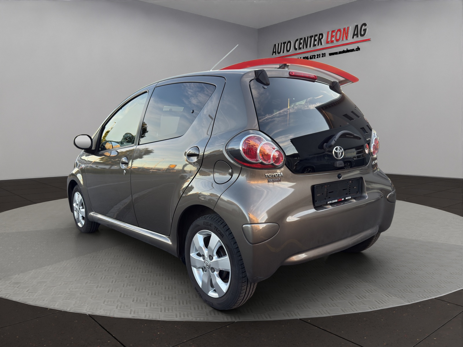 TOYOTA Aygo 1.0 VVT-i Luna-showroom-element-3