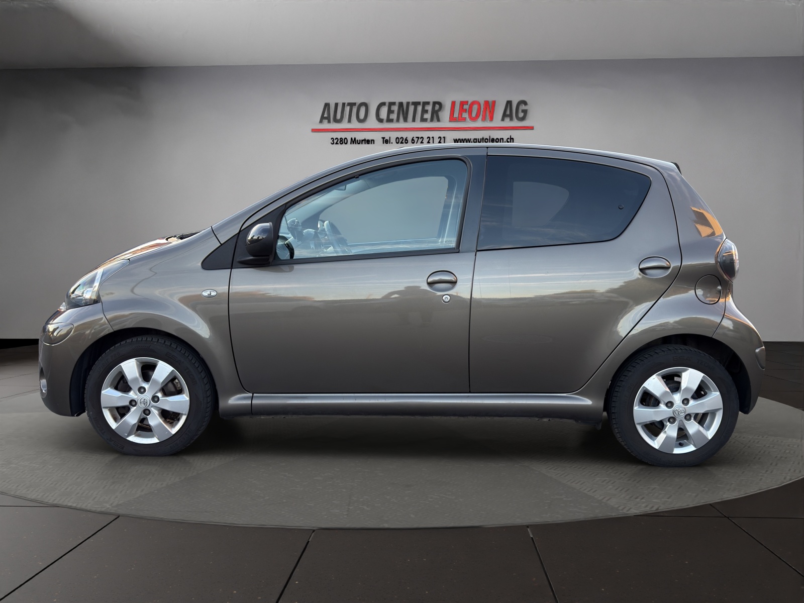 TOYOTA Aygo 1.0 VVT-i Luna-showroom-element-2