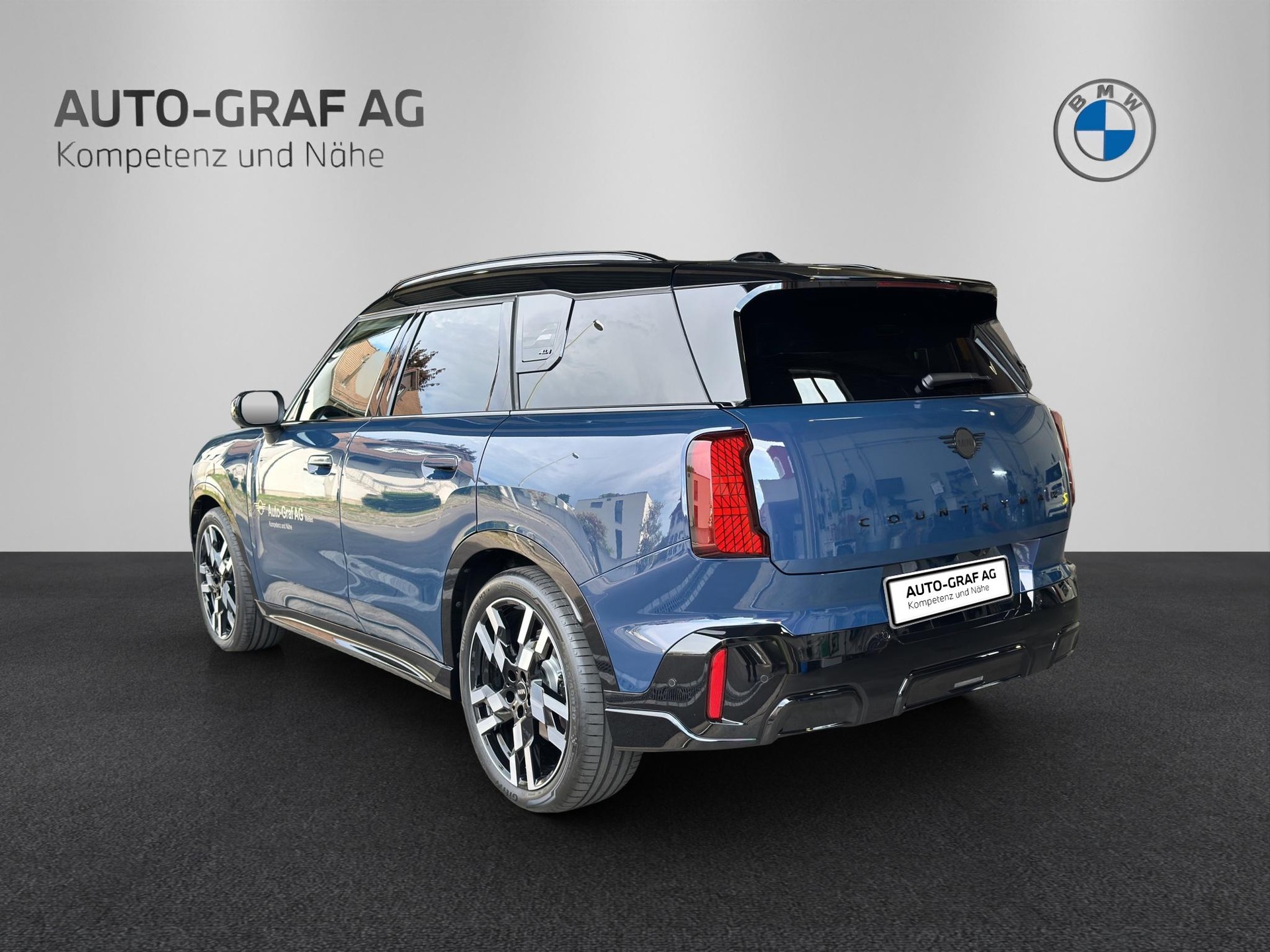 MINI "JCW" Countryman SE ALL4-showroom-element-2