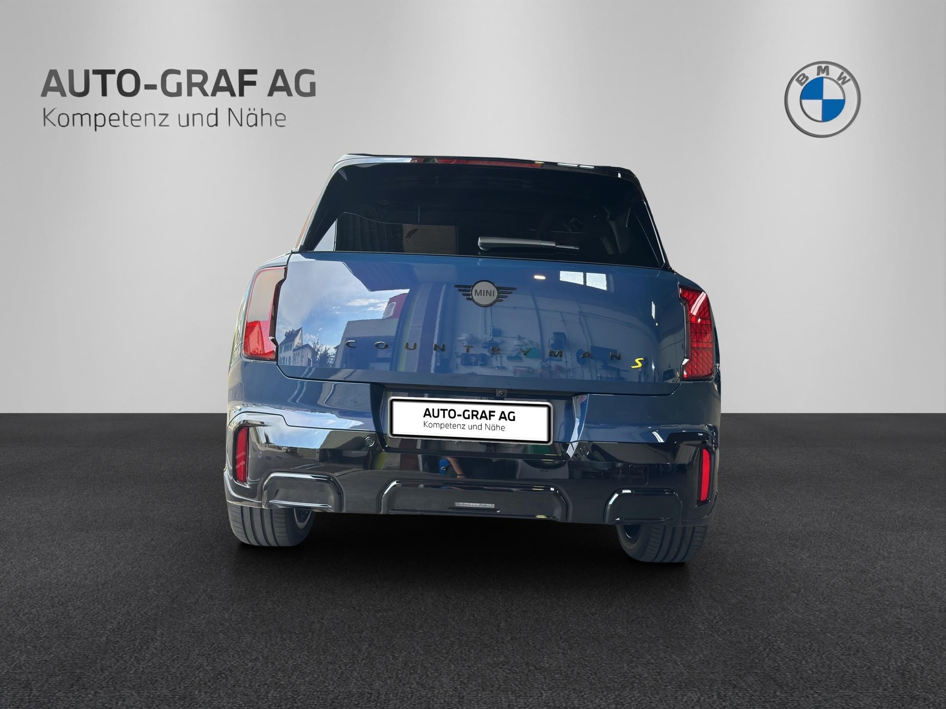 MINI "JCW" Countryman SE ALL4-showroom-element-3