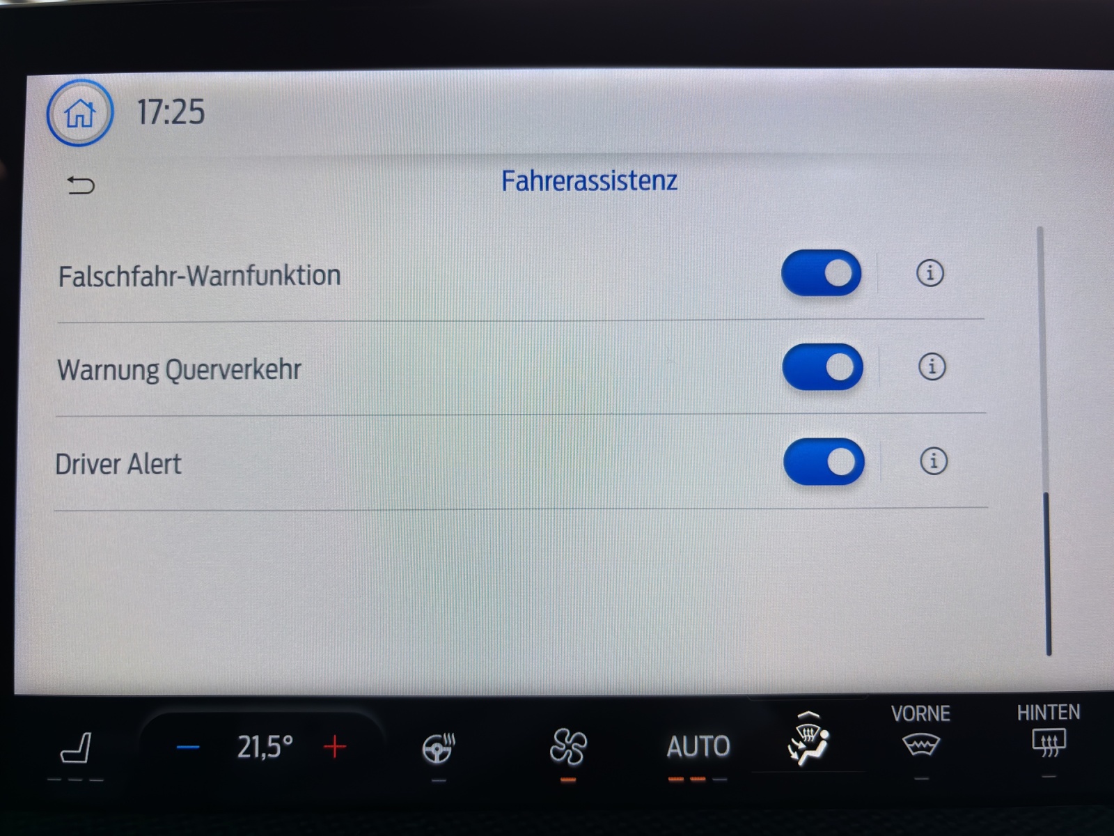FORD Focus 1.0 MHEV ST-Line X Automat mit Rückfahrkamera, Head-Up Display & Side-Assist-image-20