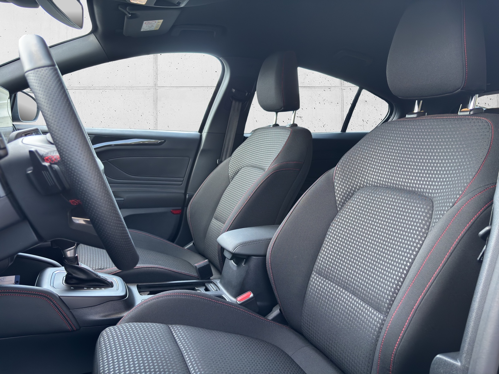 FORD Focus 1.0 MHEV ST-Line X Automat mit Rückfahrkamera, Head-Up Display & Side-Assist-image-26