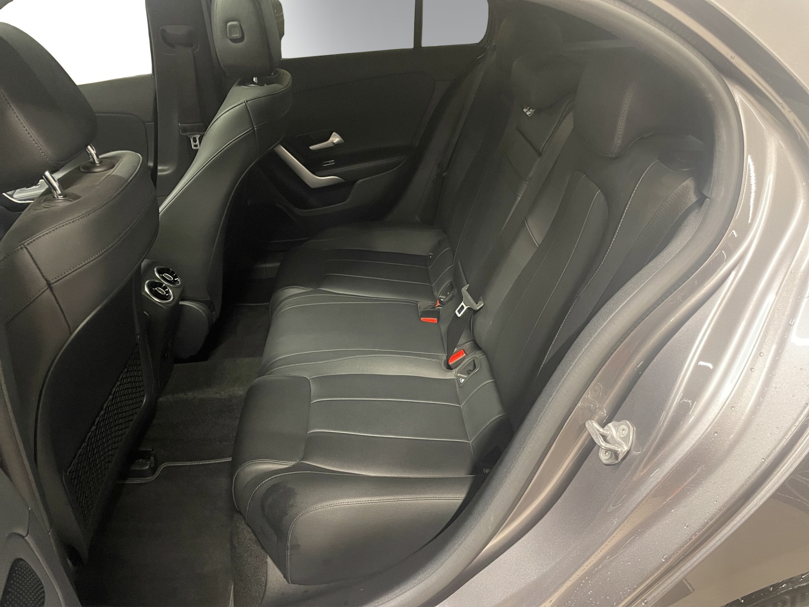 MERCEDES-BENZ A 180 Night Star 7G-DCT-image-10