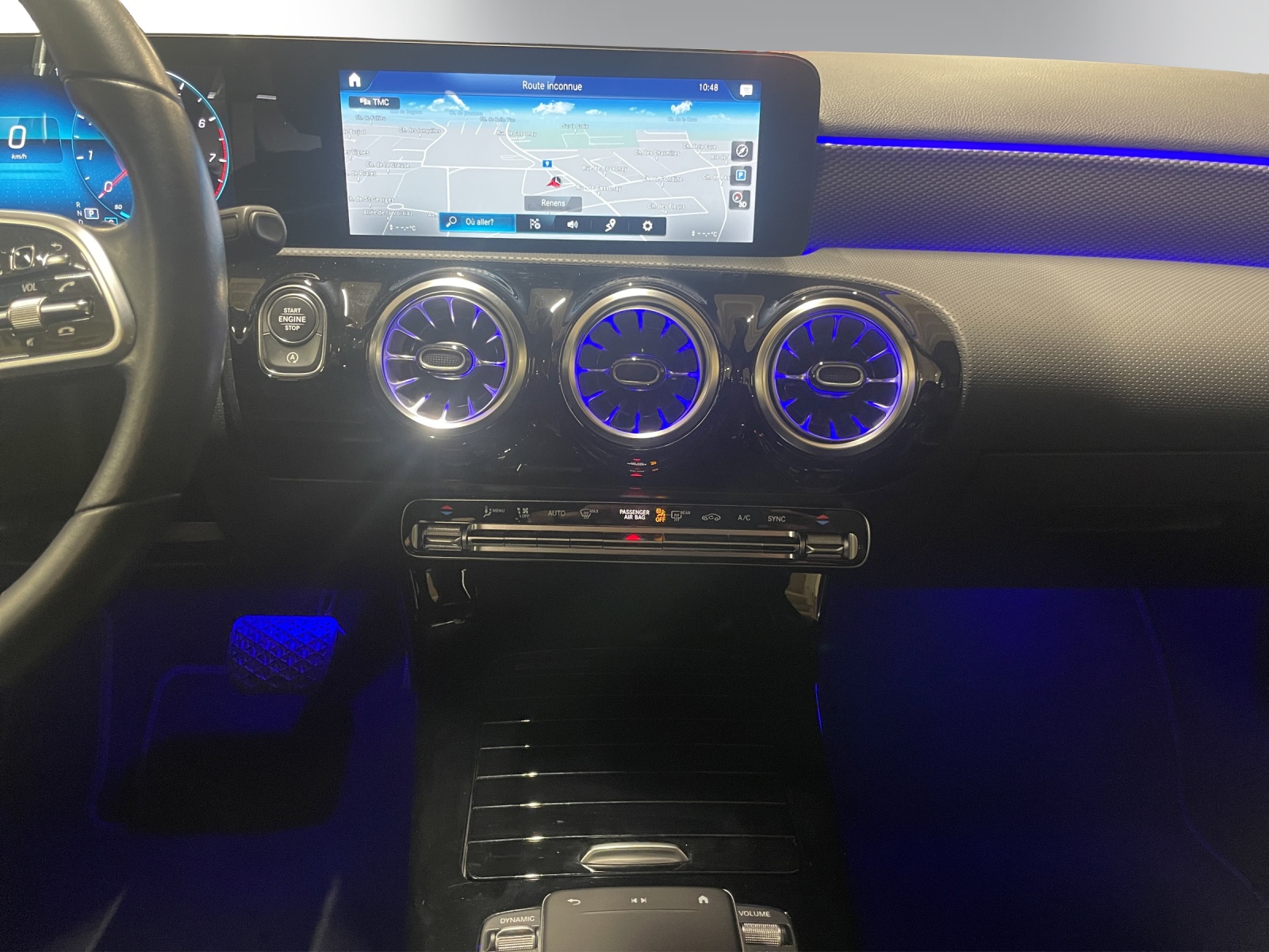 MERCEDES-BENZ A 180 Night Star 7G-DCT-image-12