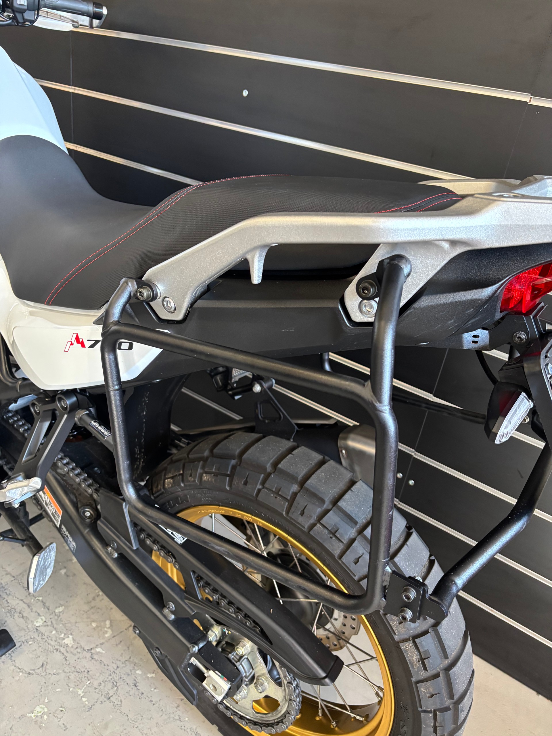 HONDA XL 750 Transalp-image-6