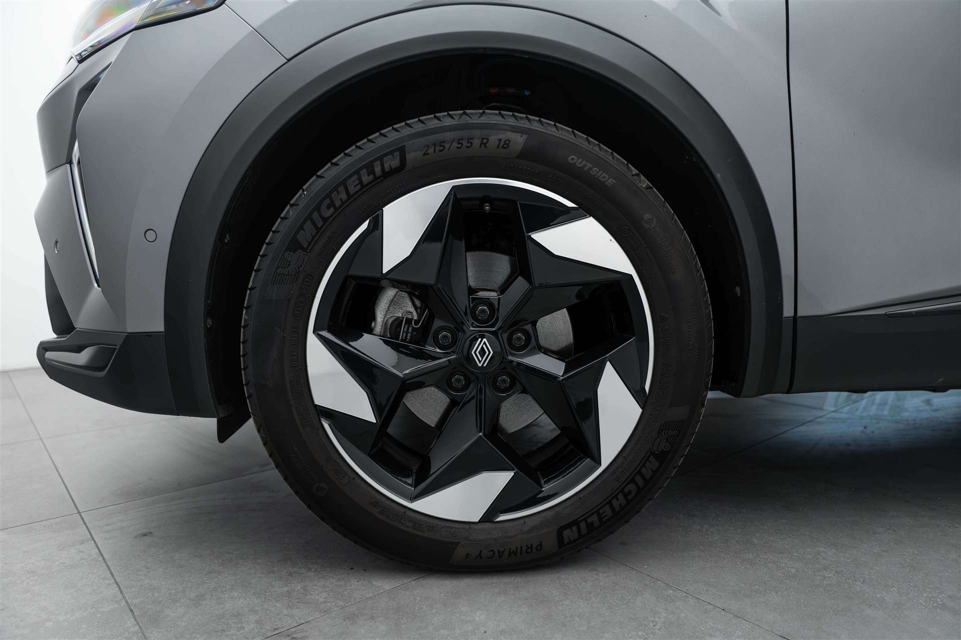RENAULT Captur 1.8 E-Tech 160 Techno DHT-Automat-image-5