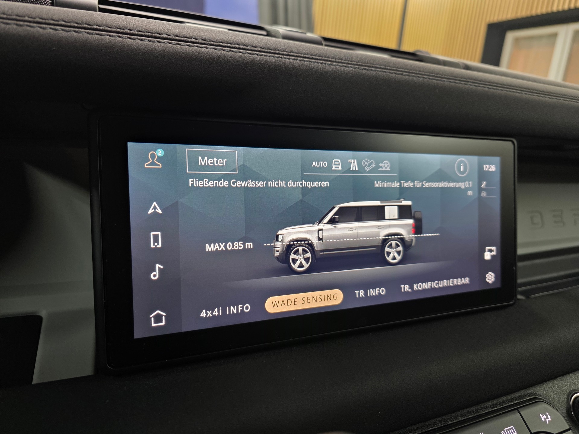 LAND ROVER Defender 110 D240 SD4 First Edition AT8 Black Beast-image-14