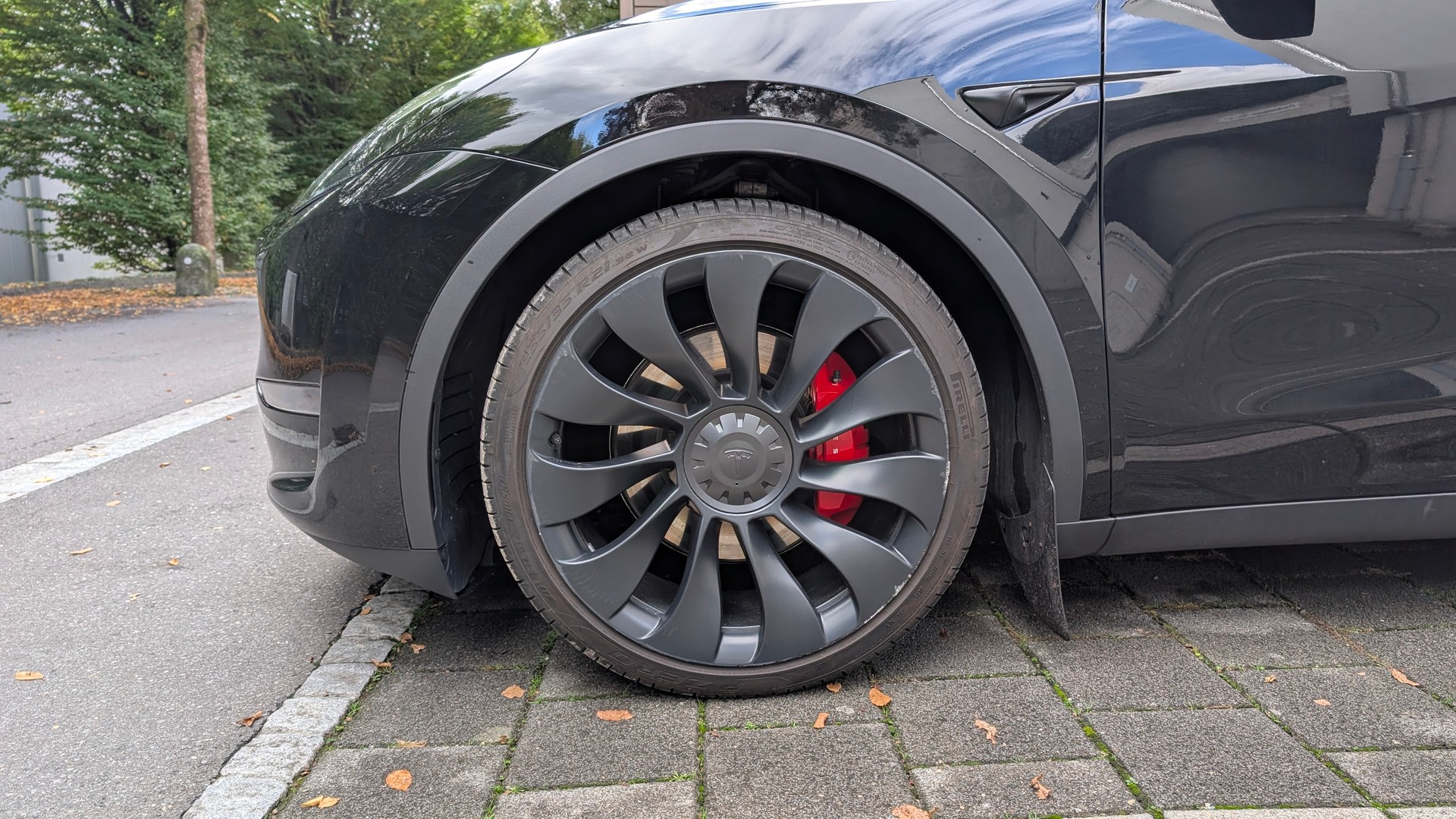 TESLA Model Y Performance AWD ⚡-image-11