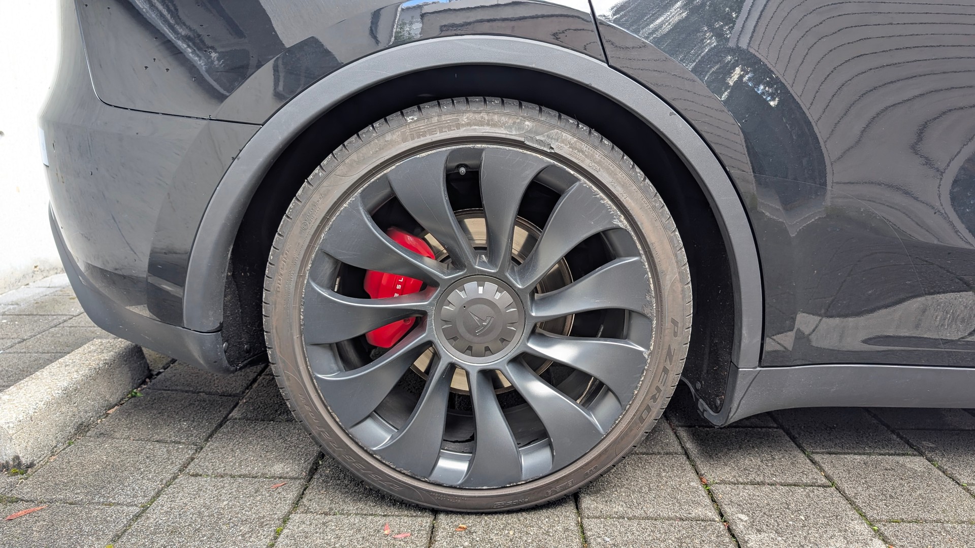 TESLA Model Y Performance AWD ⚡-image-12