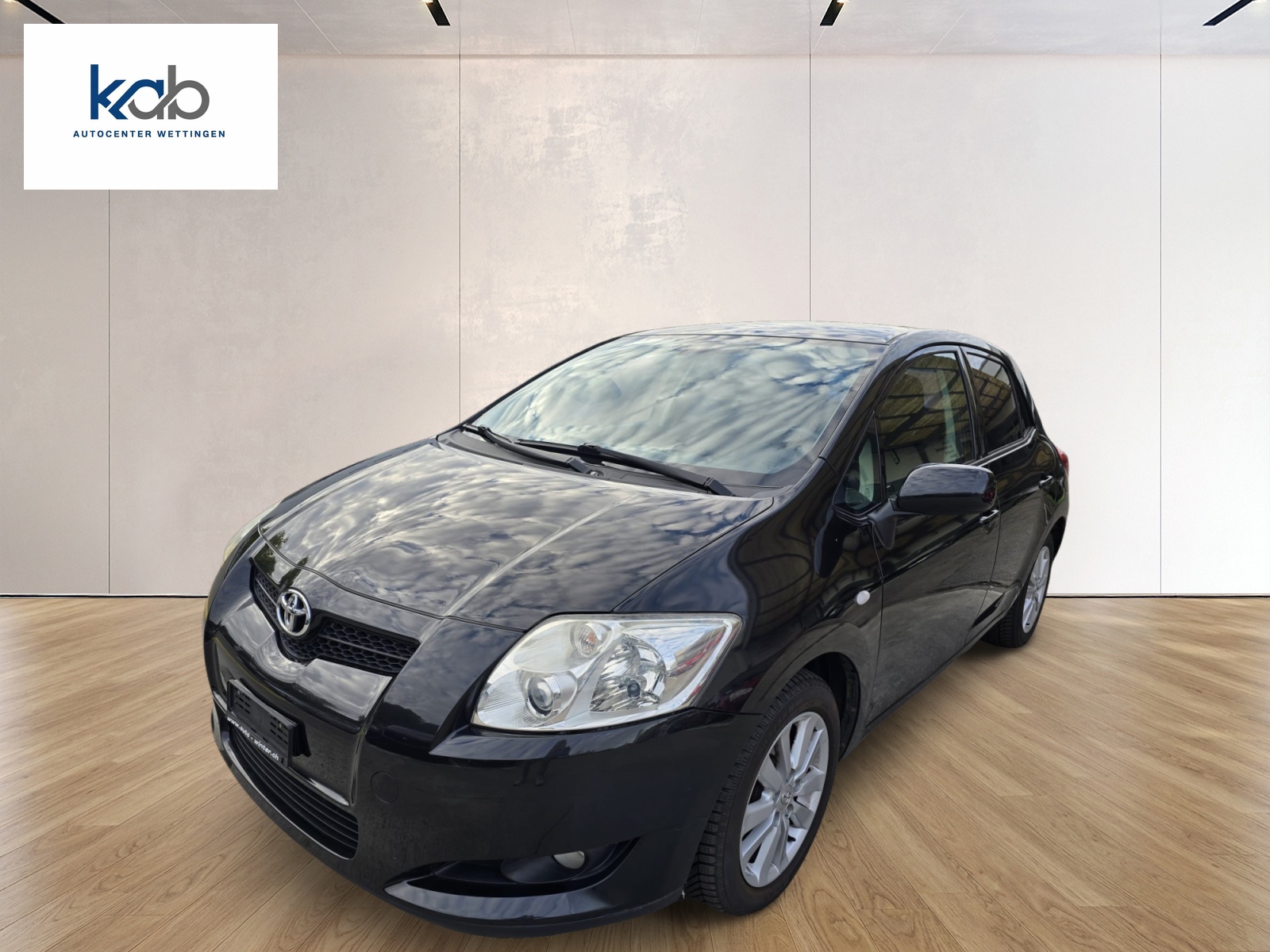 TOYOTA Auris 1.6 Linea Luna