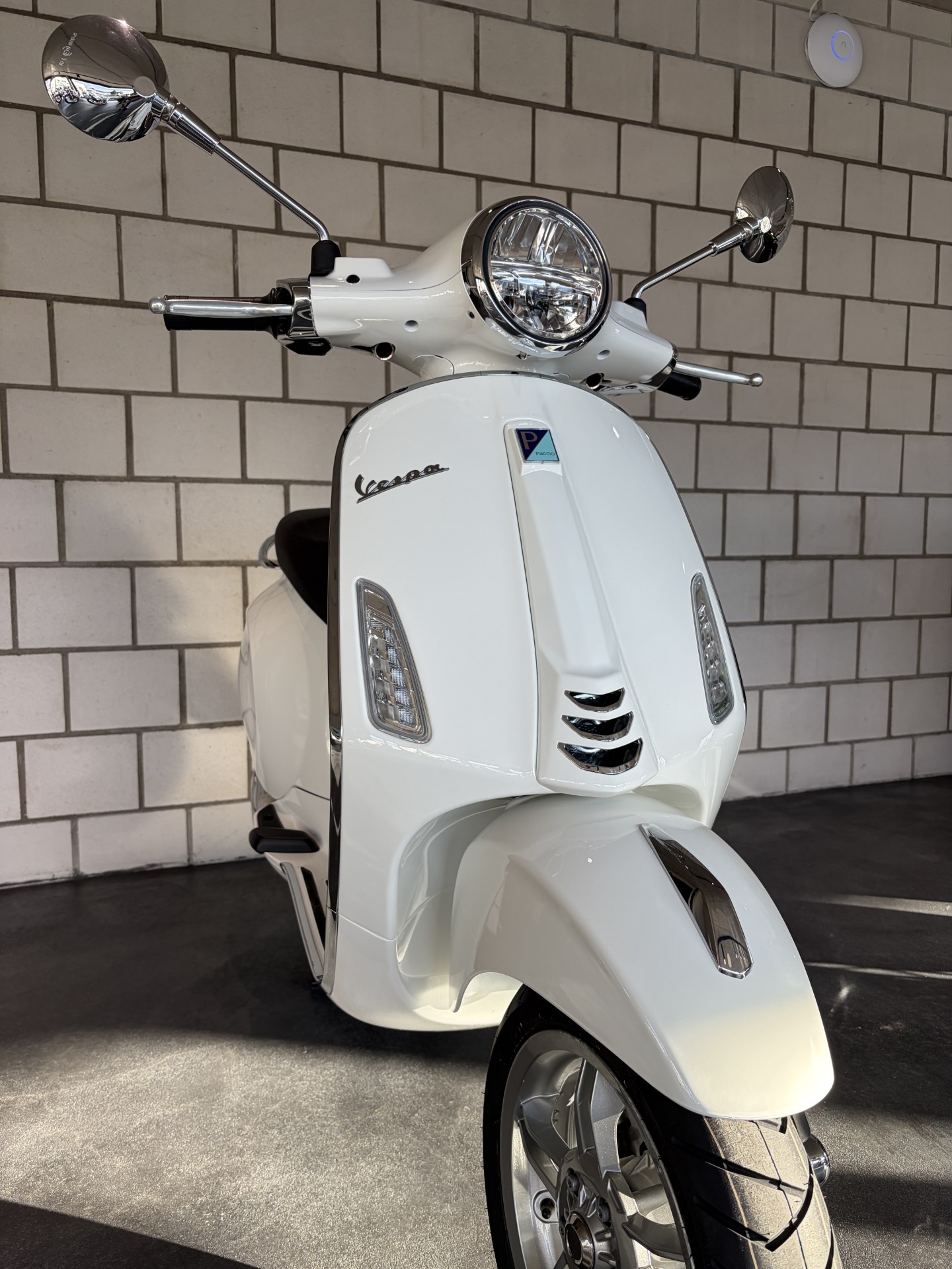 PIAGGIO Vespa 125 Primavera ABS-image-0