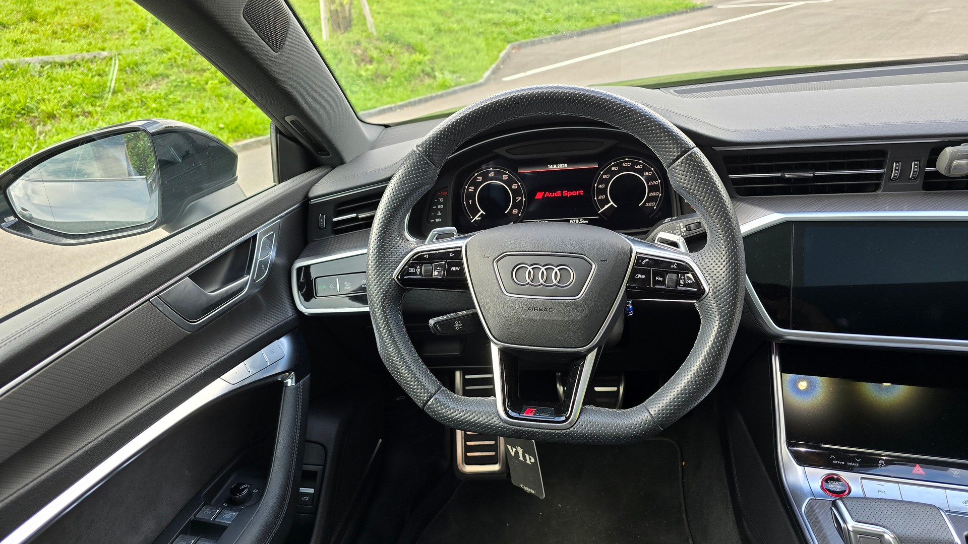 AUDI RS7 Sportback MHEV I-image-7