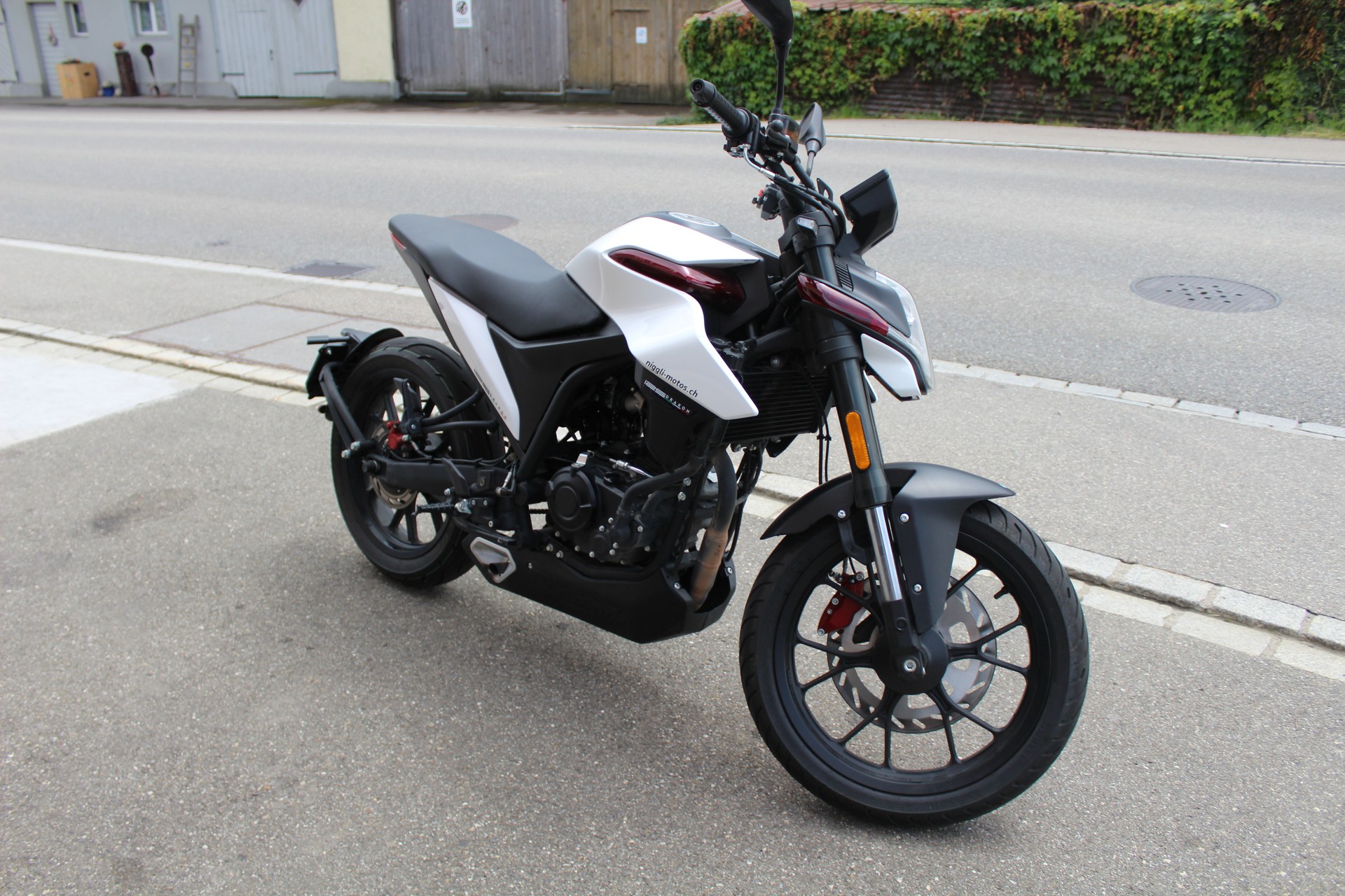 MALAGUTI Drakon 125 ABS-image-0