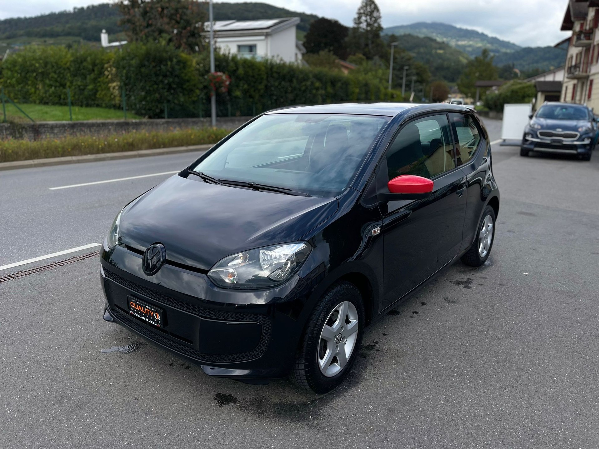 VW Up 1.0 take up