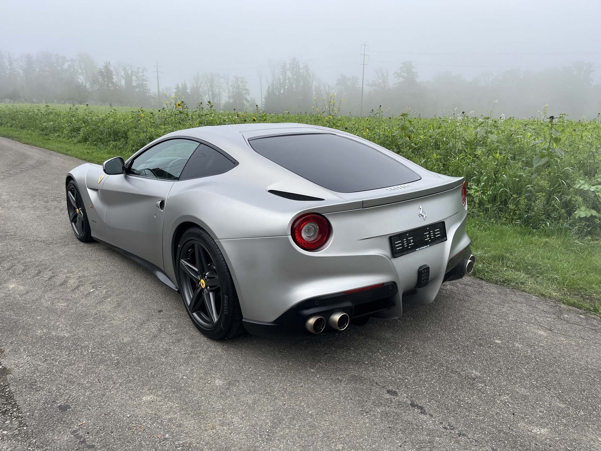FERRARI F12-image-4