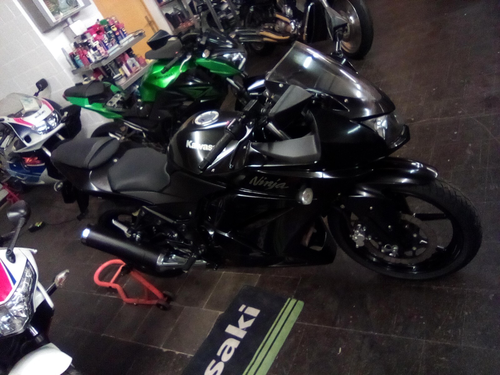 KAWASAKI Ninja 250 R-image-3